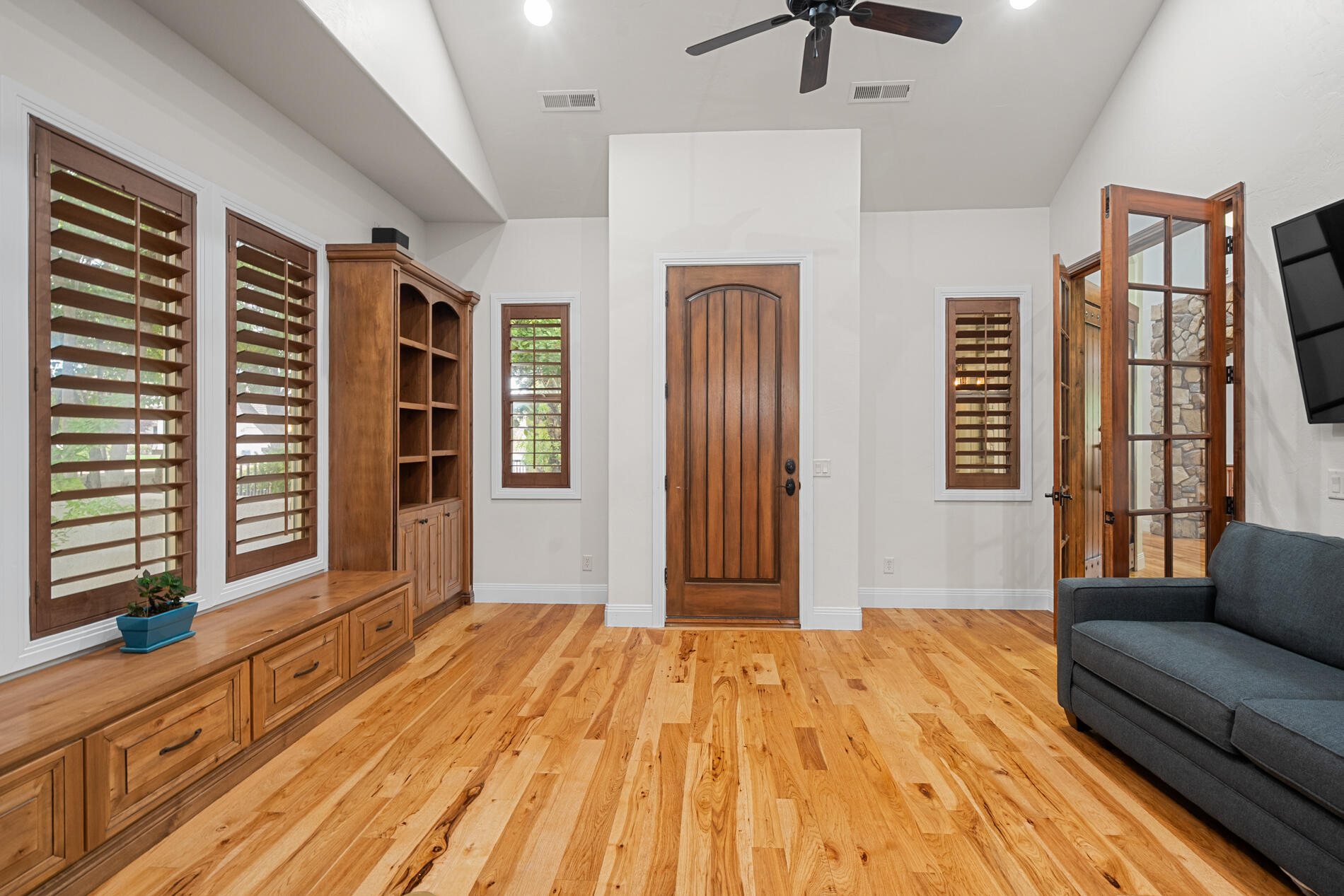 COX LANDING - Residential