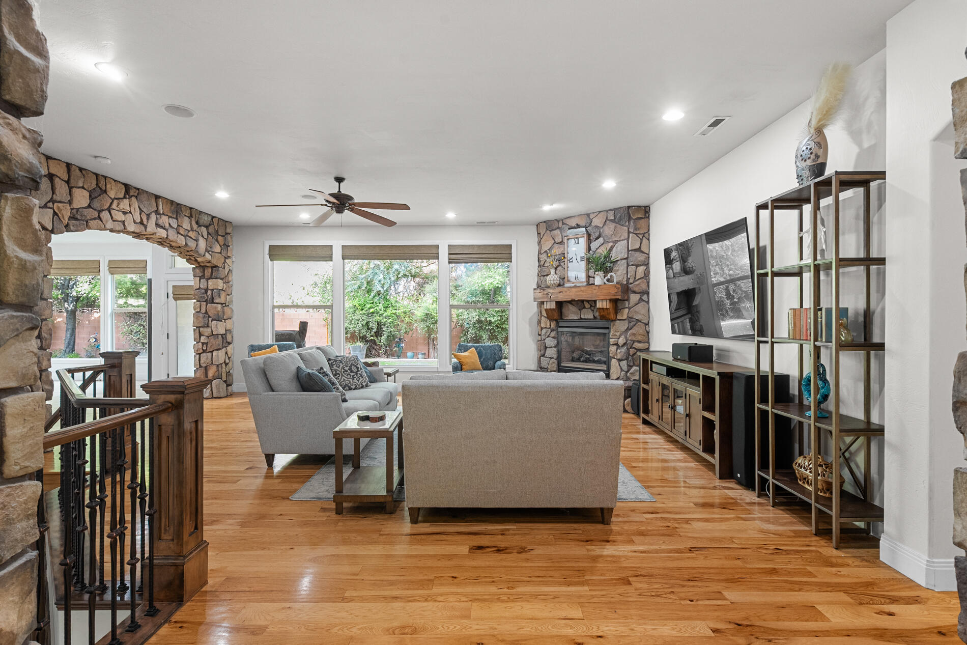 COX LANDING - Residential