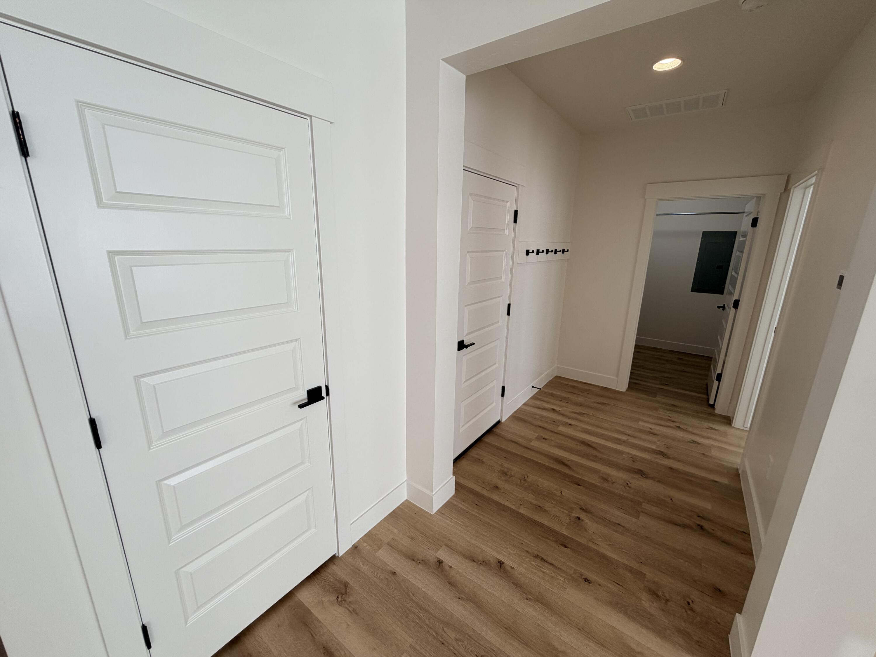 RED PINE - Residential