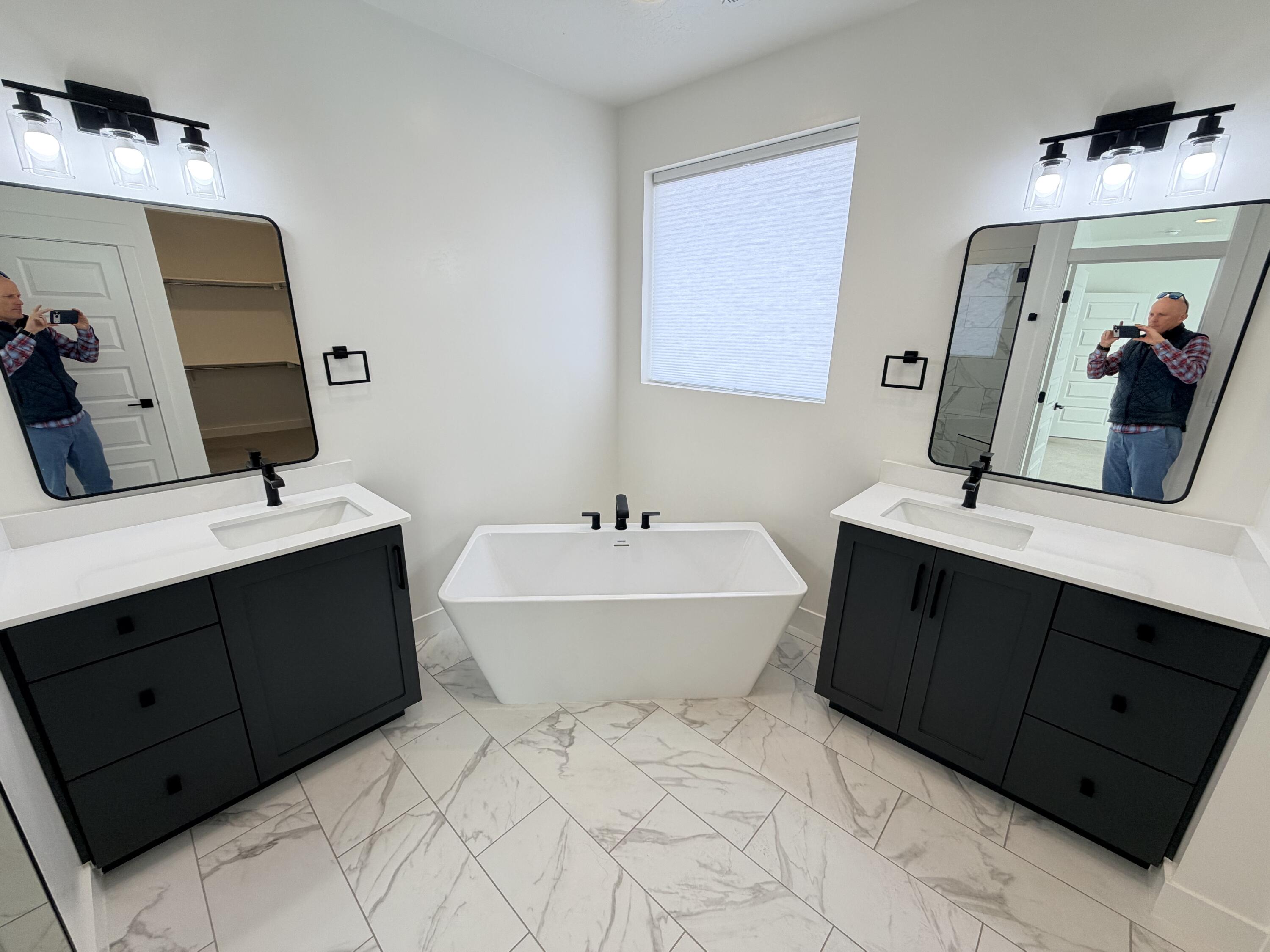 RED PINE - Residential