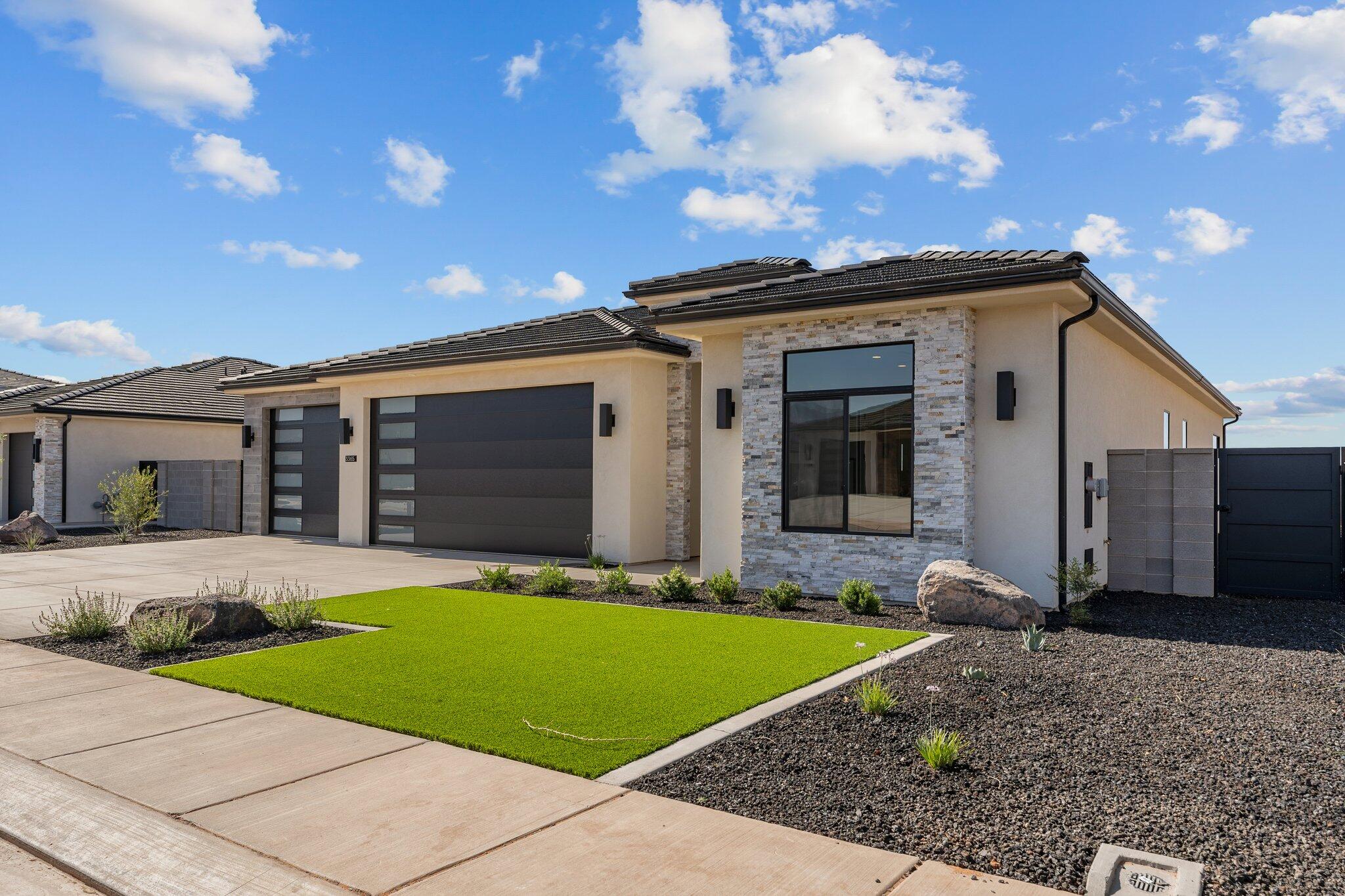 Photo 1 of 42 — 3365 W PHAROAH Way, Santa Clara, UT 84765