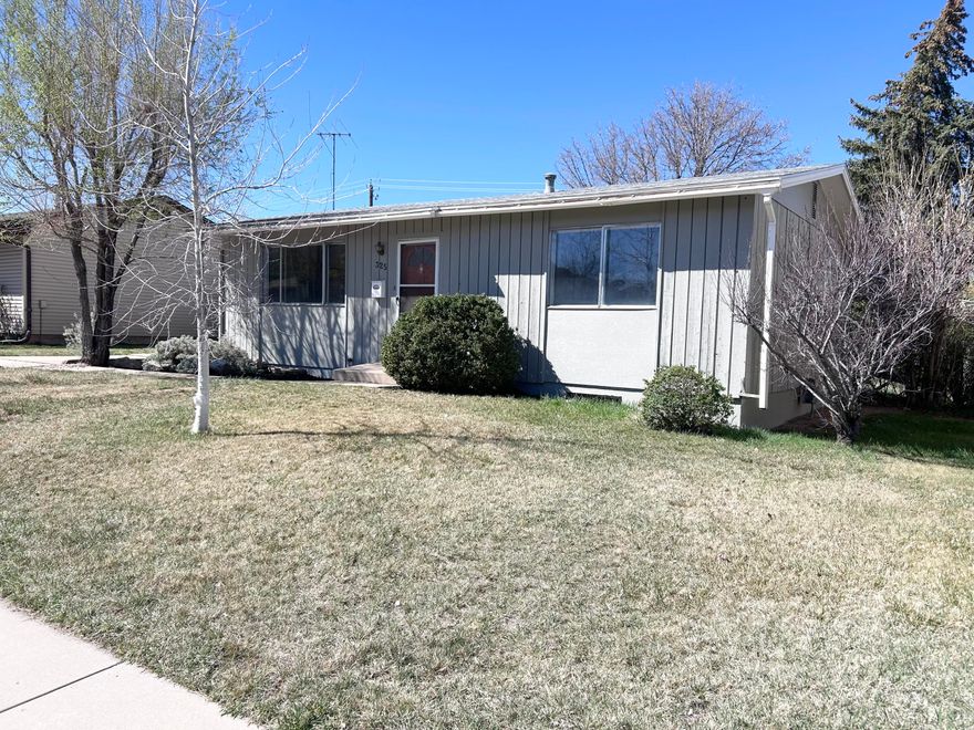 Beautiful updated 4 bed 2 bath home with large back yard. home features new kitchen cabinets and new Stainless appliances new flooring through entire home new paint in and out. home is move-in ready come see it today. Owner/Agent.