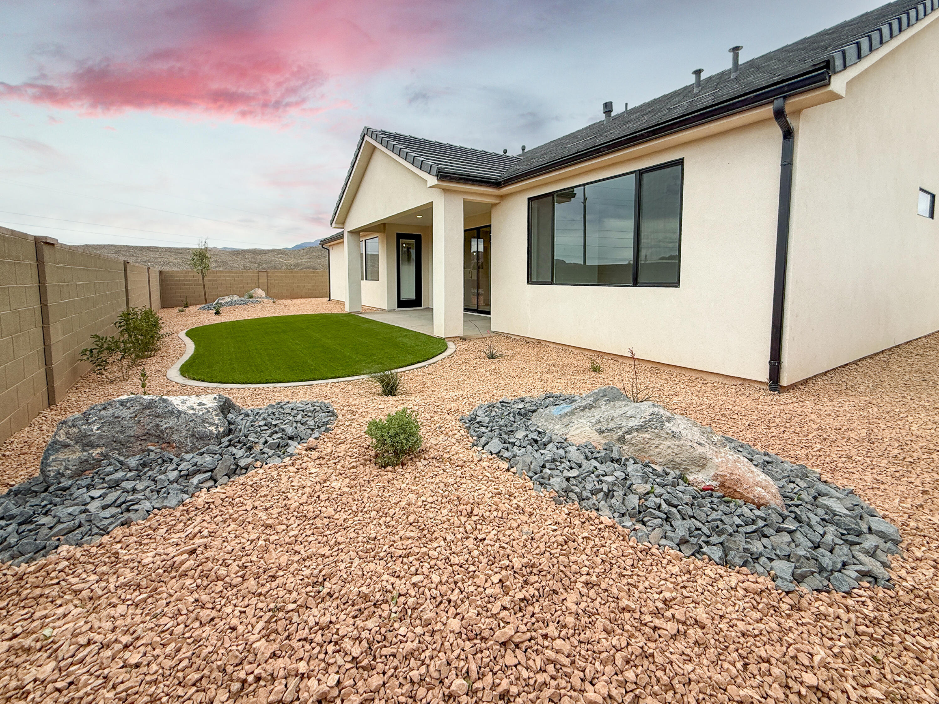 SANDS COVE - Residential