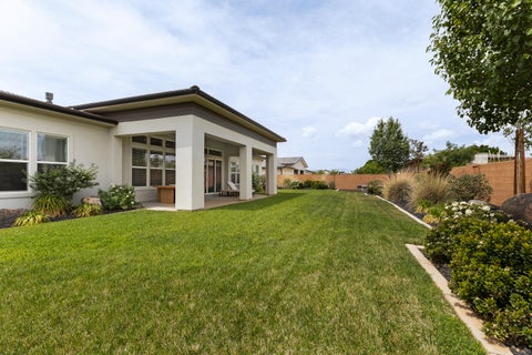 Tiny photo for 6 W ELINOR LN, Washington, UT 84780 (MLS # 26-273114)
