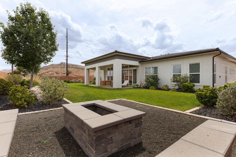 Tiny photo for 6 W ELINOR LN, Washington, UT 84780 (MLS # 26-273114)