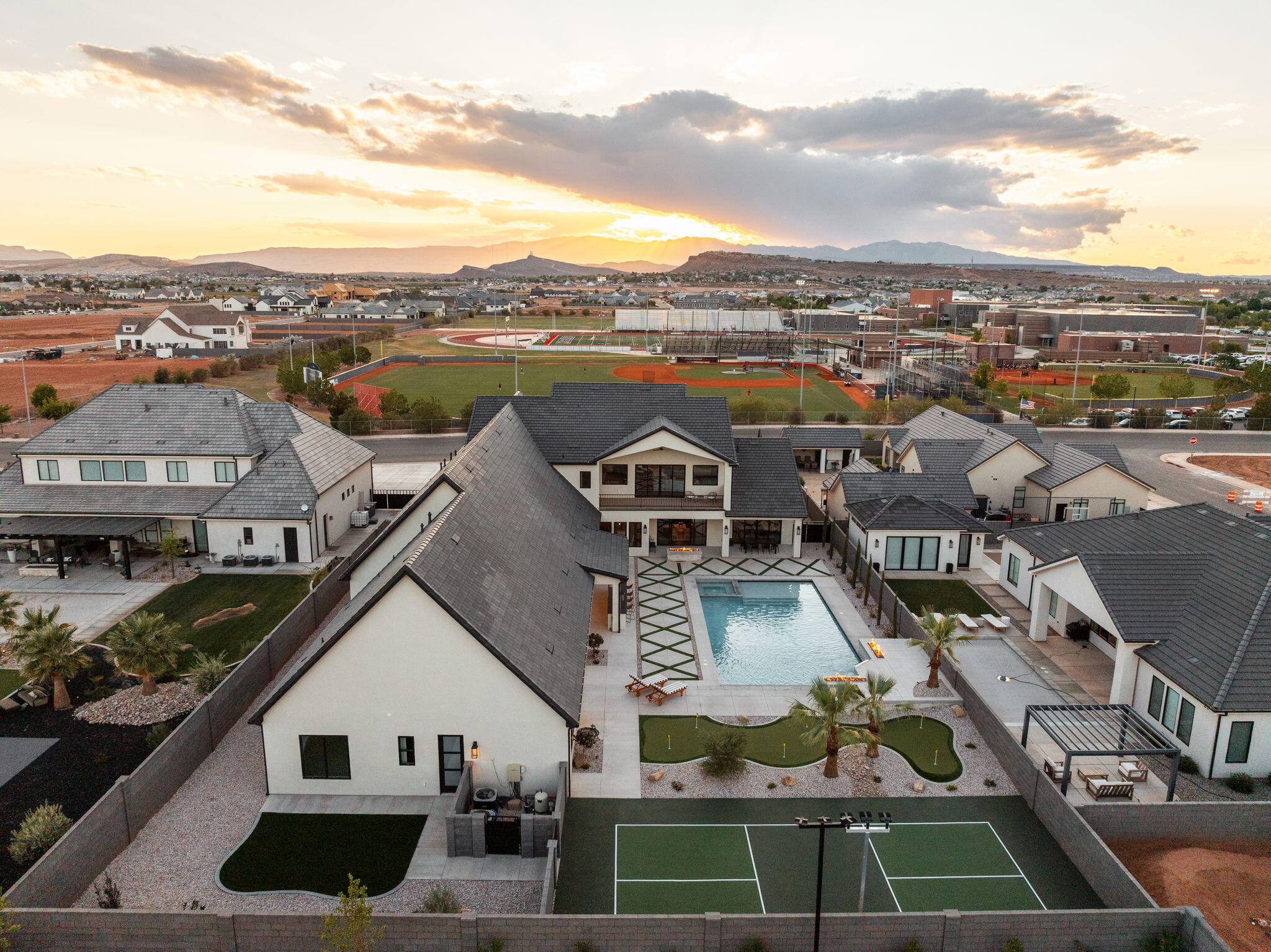 BRECKENRIDGE ESTATES - Residential