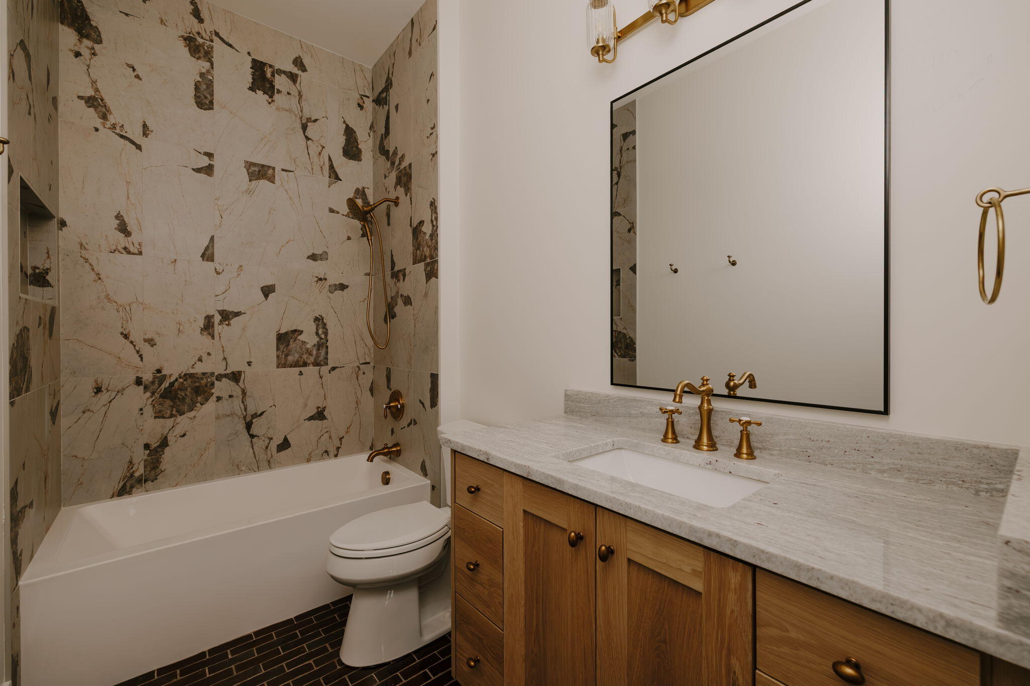 BRECKENRIDGE ESTATES - Residential