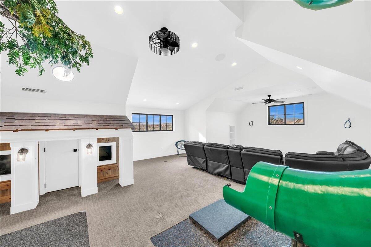 MEADOW VALLEY FARMS - Residential