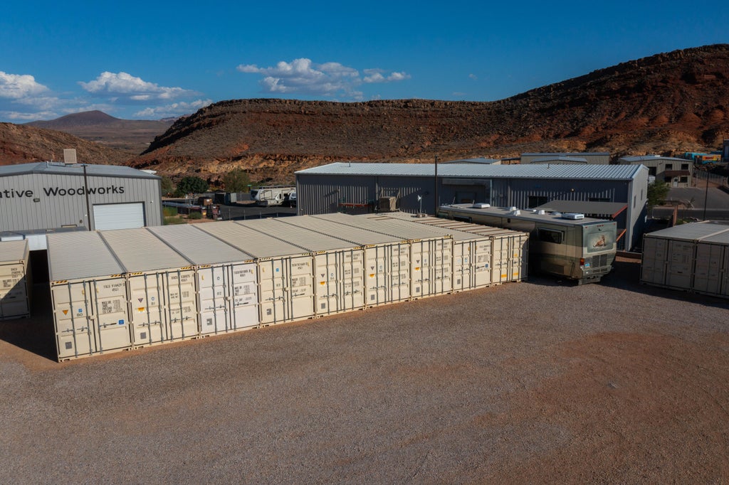 Photo of 5156 Wheeler Way, Hurricane, UT 84737 (MLS # 26-277059)