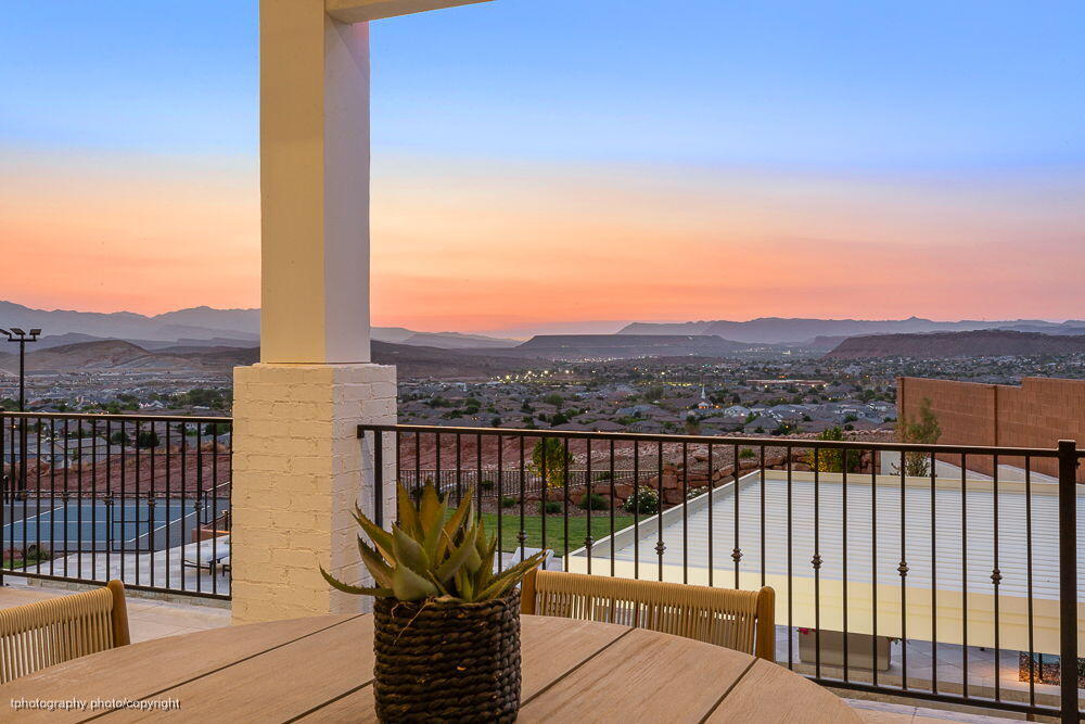 BANDED HILLS SUB - Residential