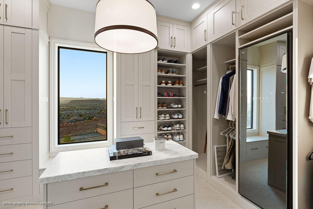 BANDED HILLS SUB - Residential