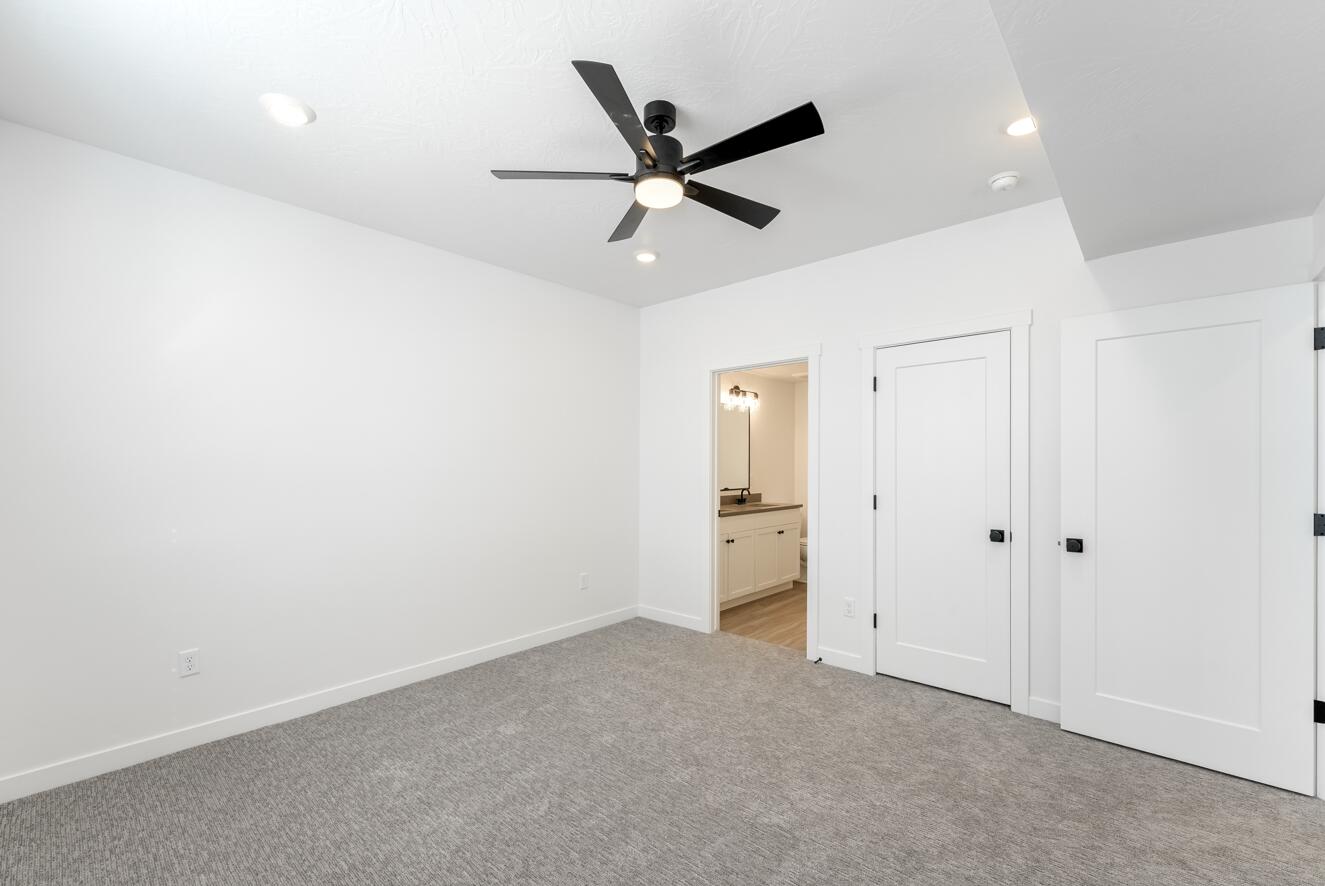 CORAL SPRINGS CONDOMINIUMS - Residential