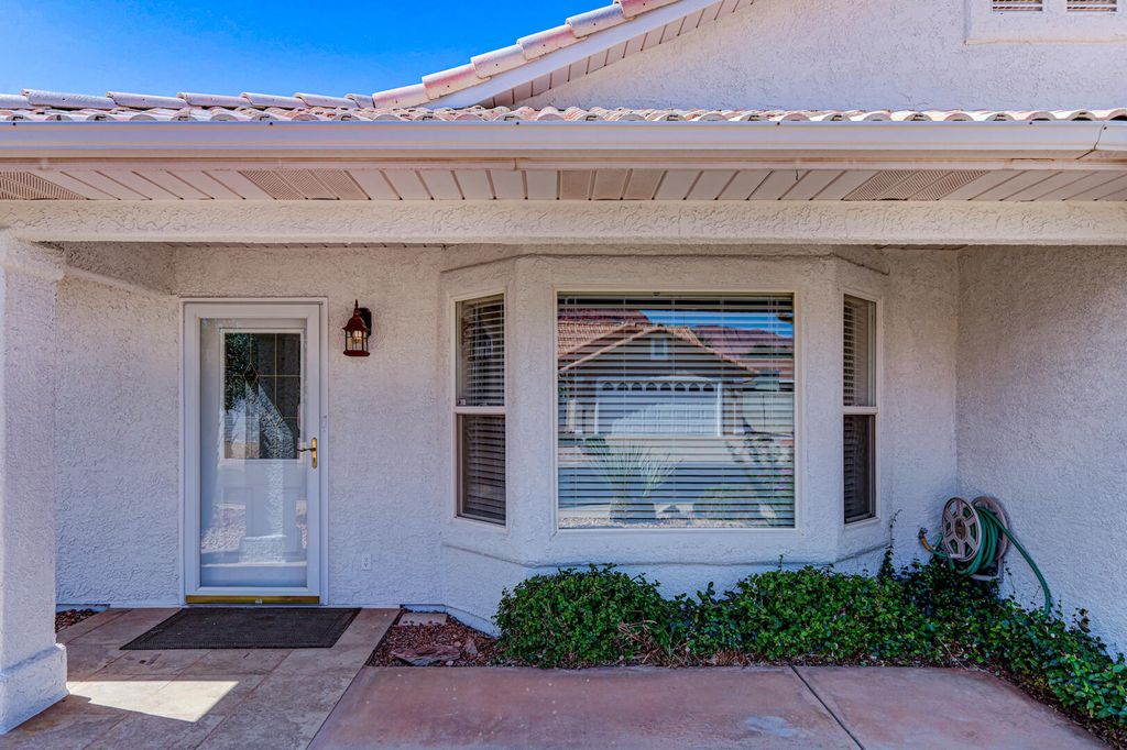 Photo of 222 E 650 S, Ivins, UT 84738 (MLS # 26-274421)