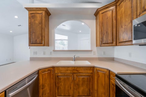 Tiny photo for 87 PHEASANT DR, Hurricane, UT 84737 (MLS # 26-274132)