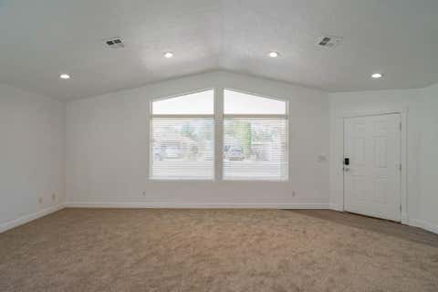 Tiny photo for 87 PHEASANT DR, Hurricane, UT 84737 (MLS # 26-274132)
