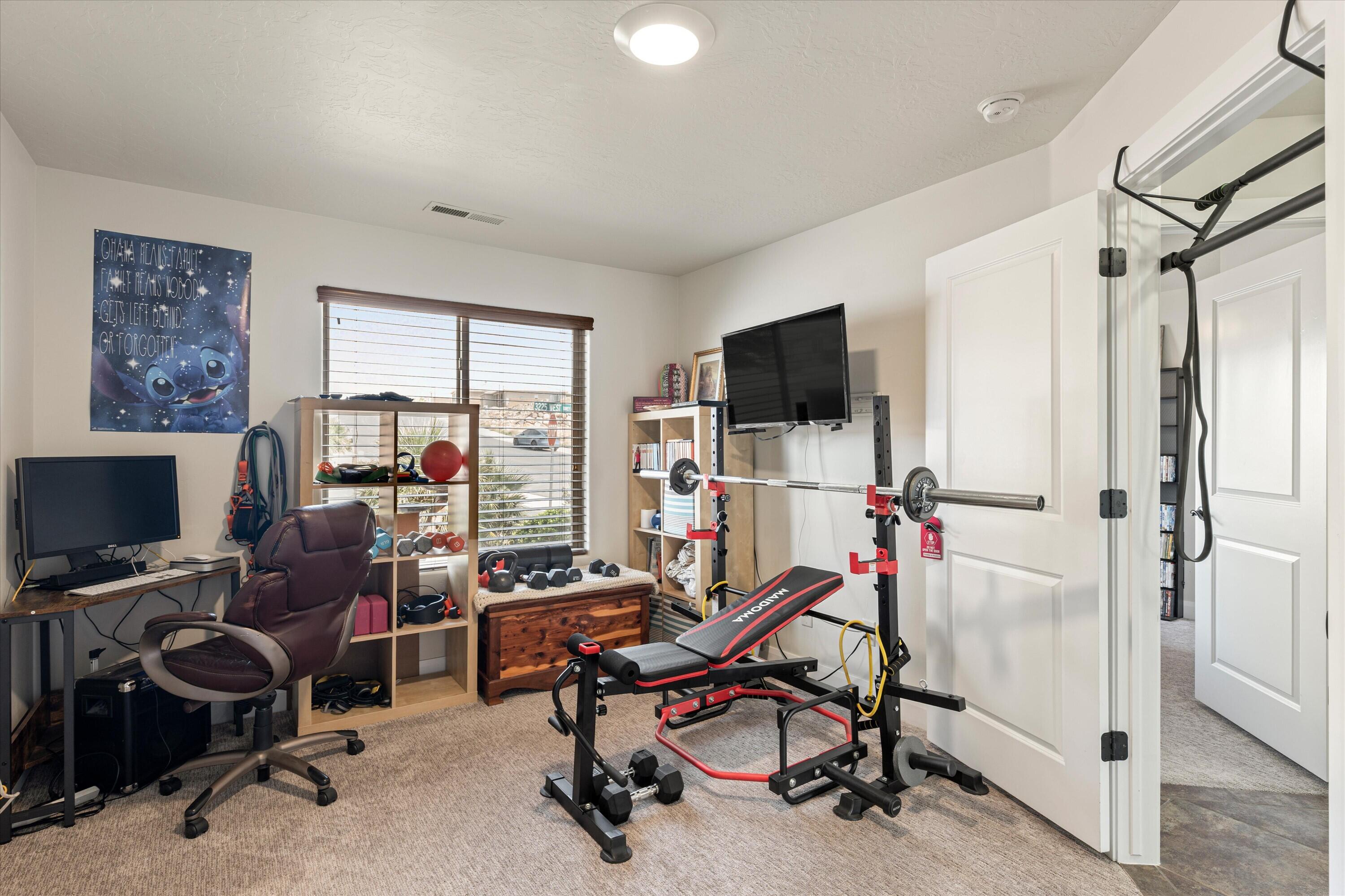 CORONADO RIDGE - Residential