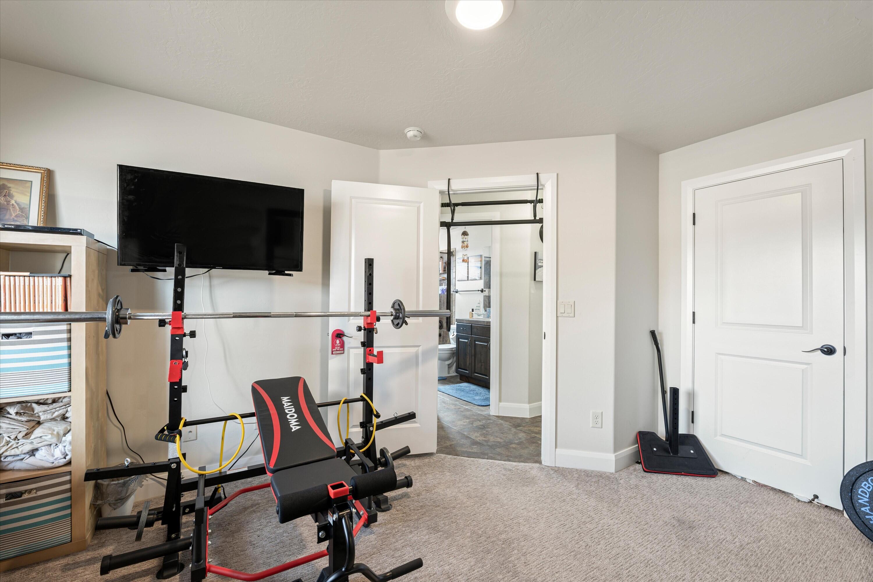 CORONADO RIDGE - Residential