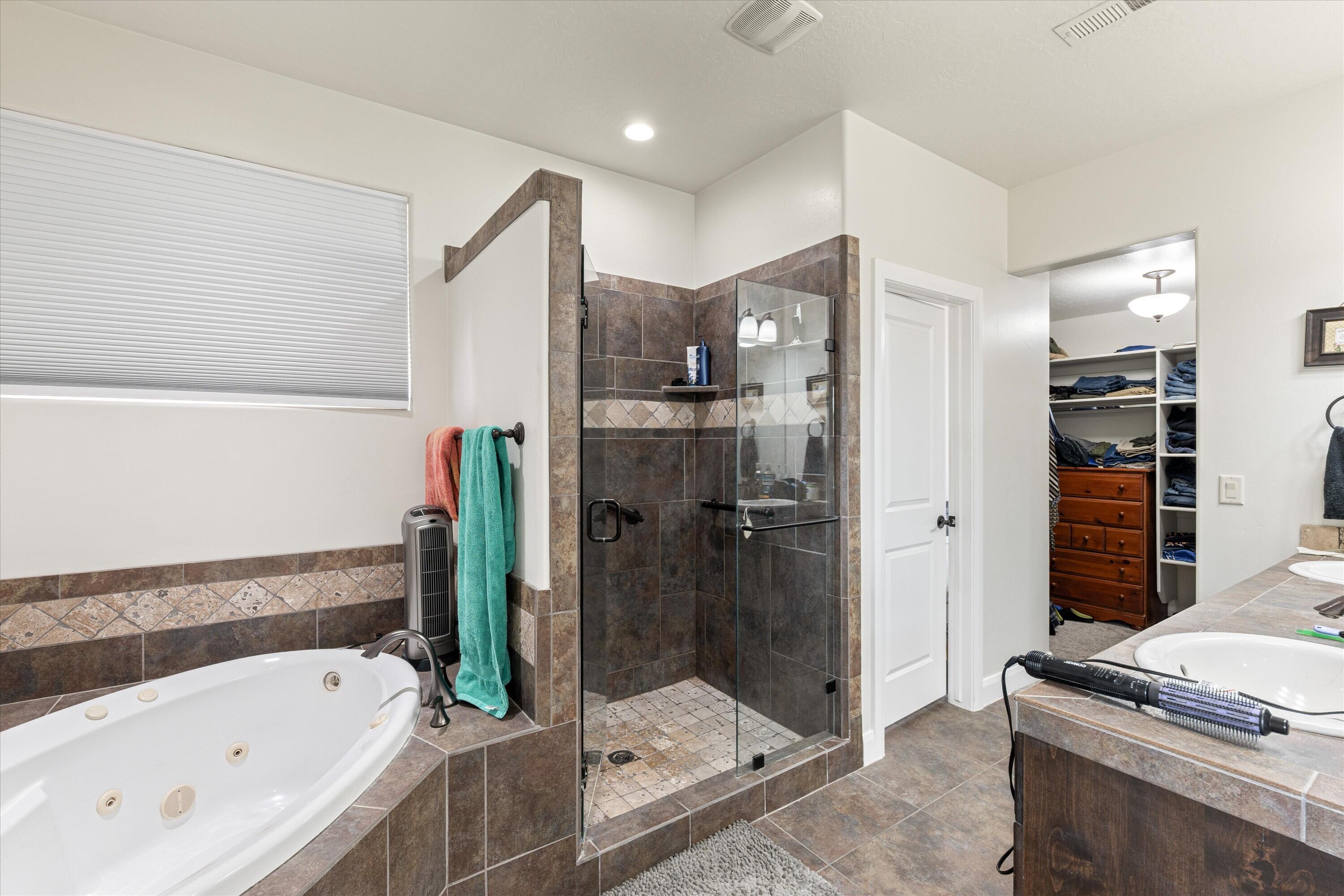 CORONADO RIDGE - Residential