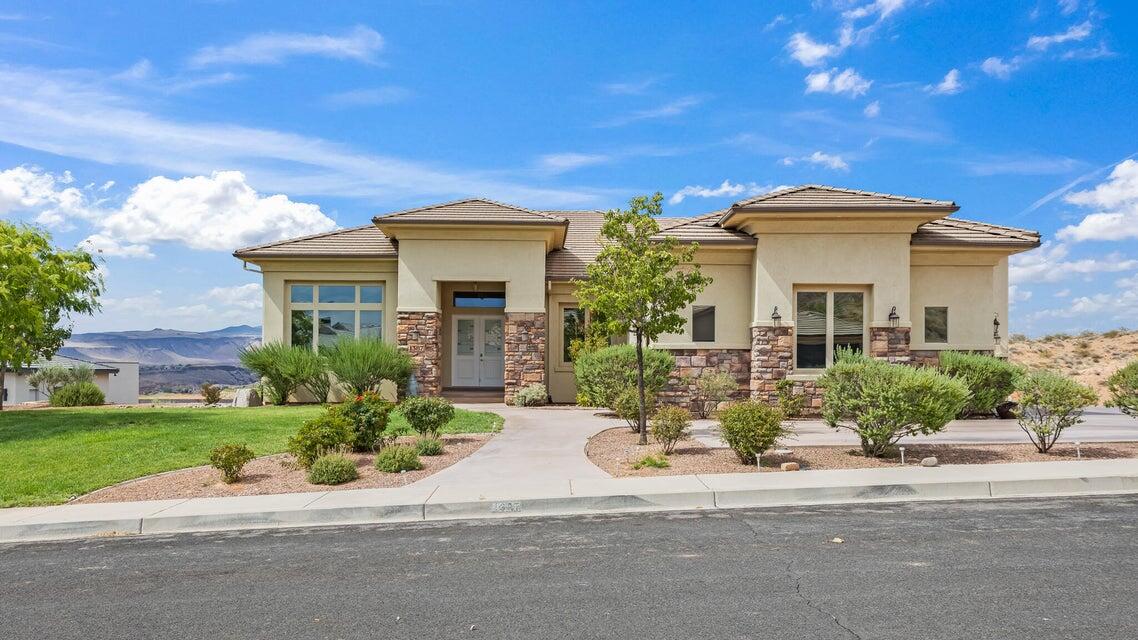 SILVER FALLS AT WASHINGTON BENCH - Residential