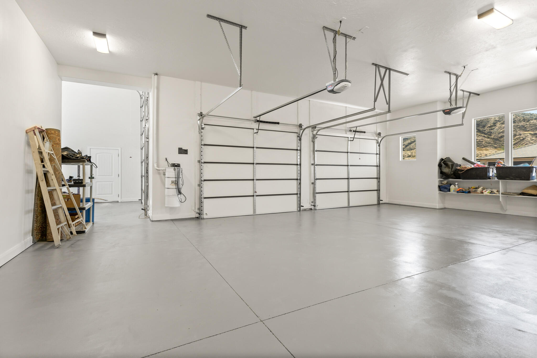 SILVER FALLS AT WASHINGTON BENCH - Residential