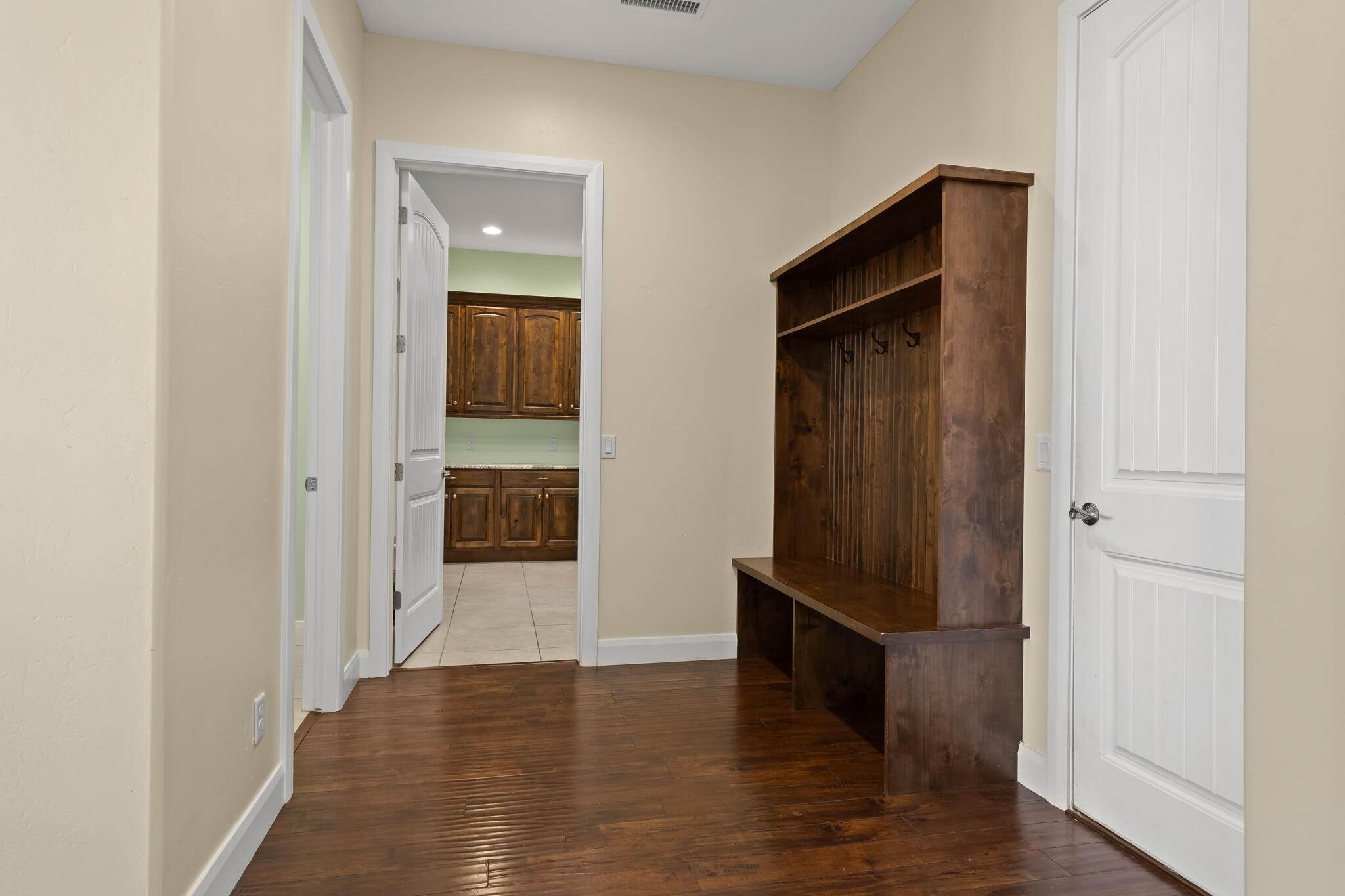 SILVER FALLS AT WASHINGTON BENCH - Residential