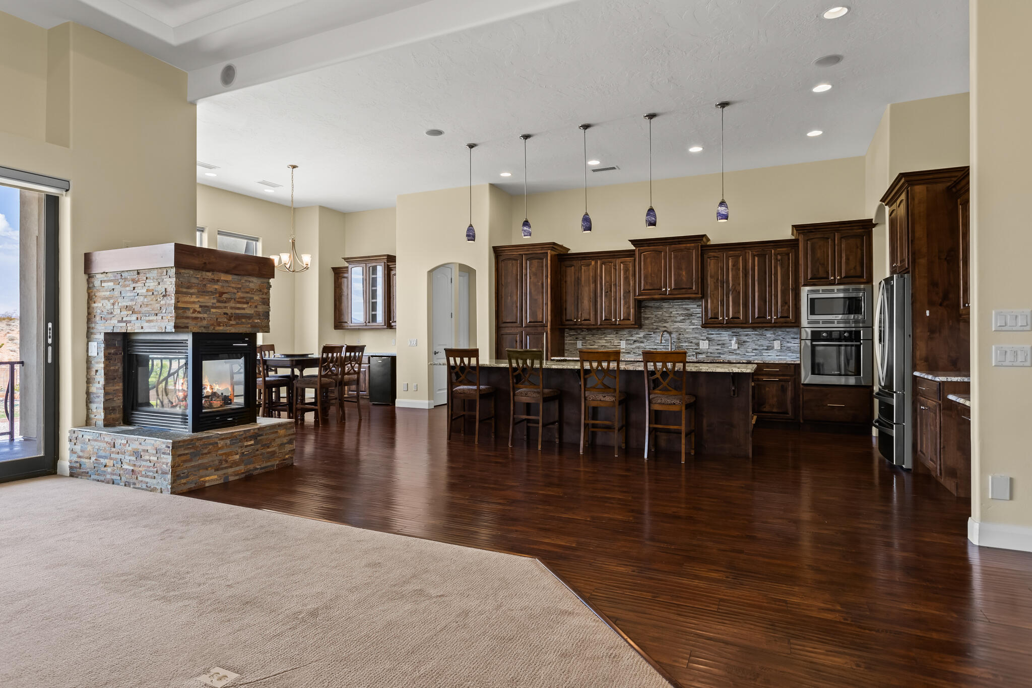 SILVER FALLS AT WASHINGTON BENCH - Residential