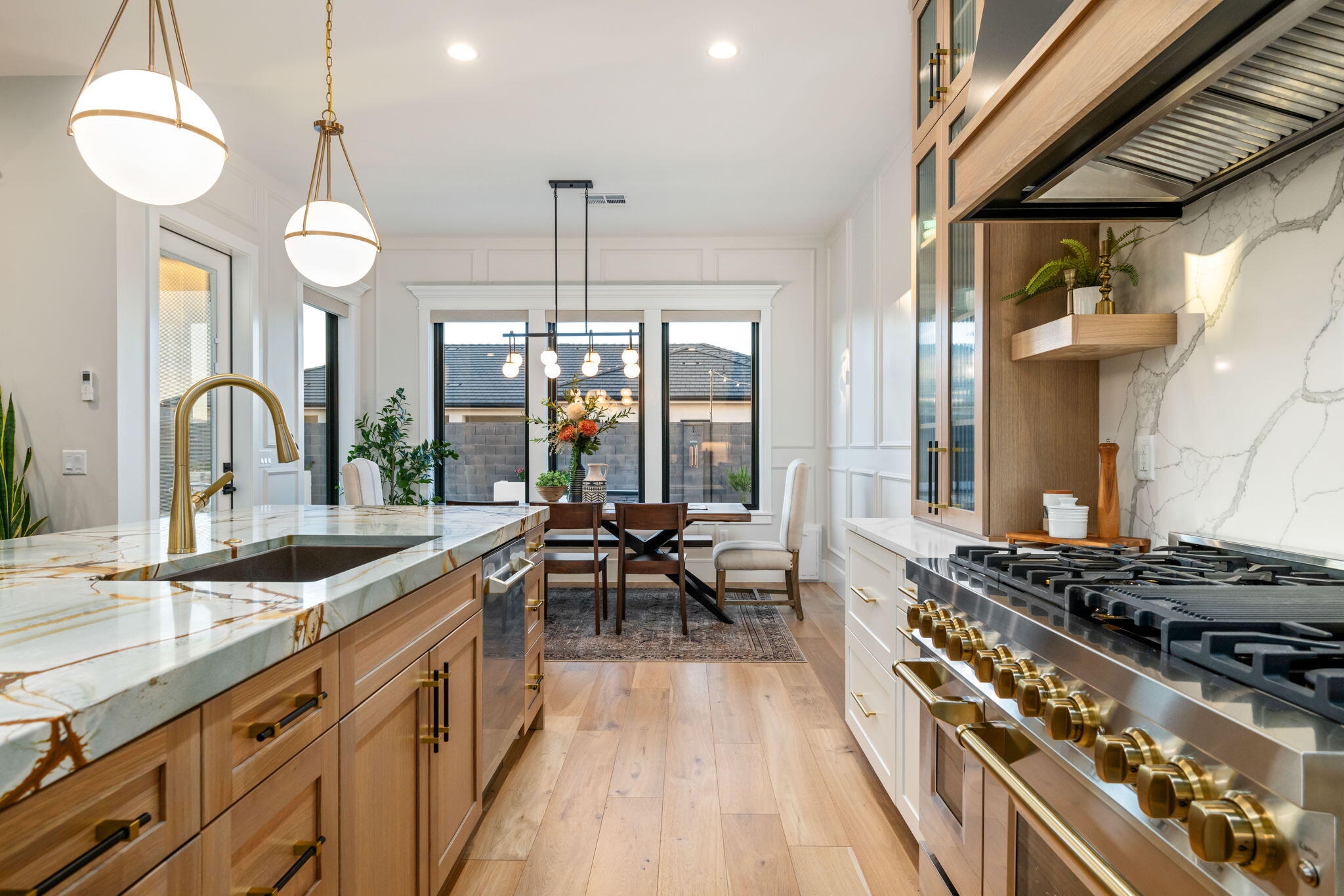 MOORLAND PARK - Residential