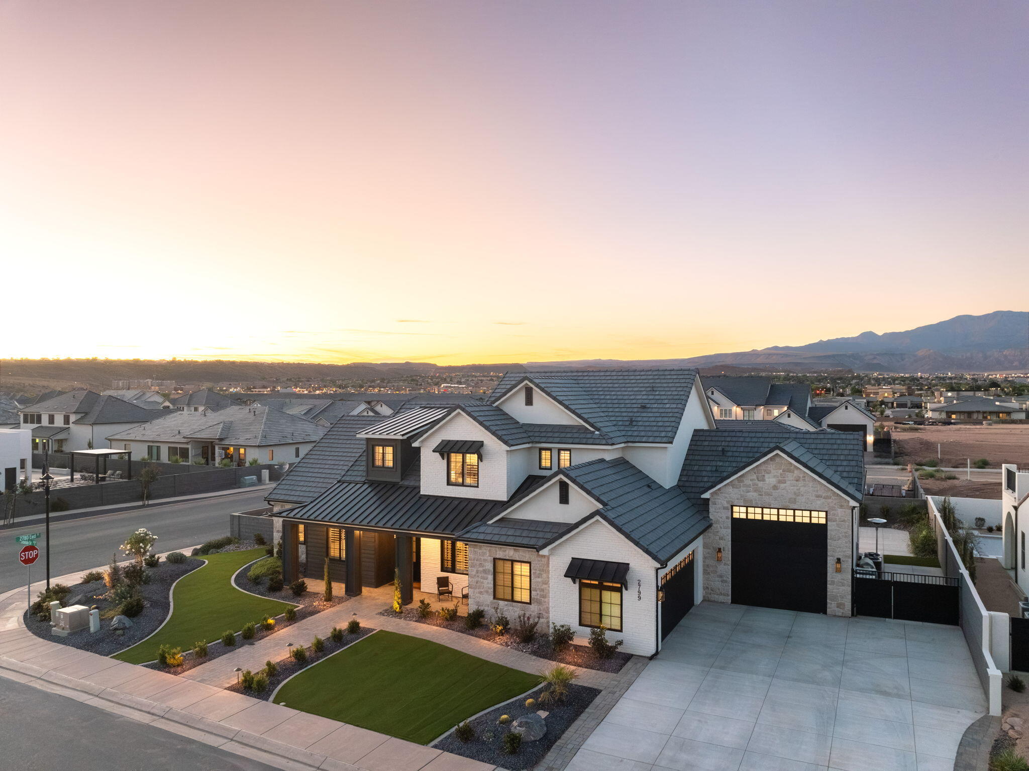 MOORLAND PARK - Residential