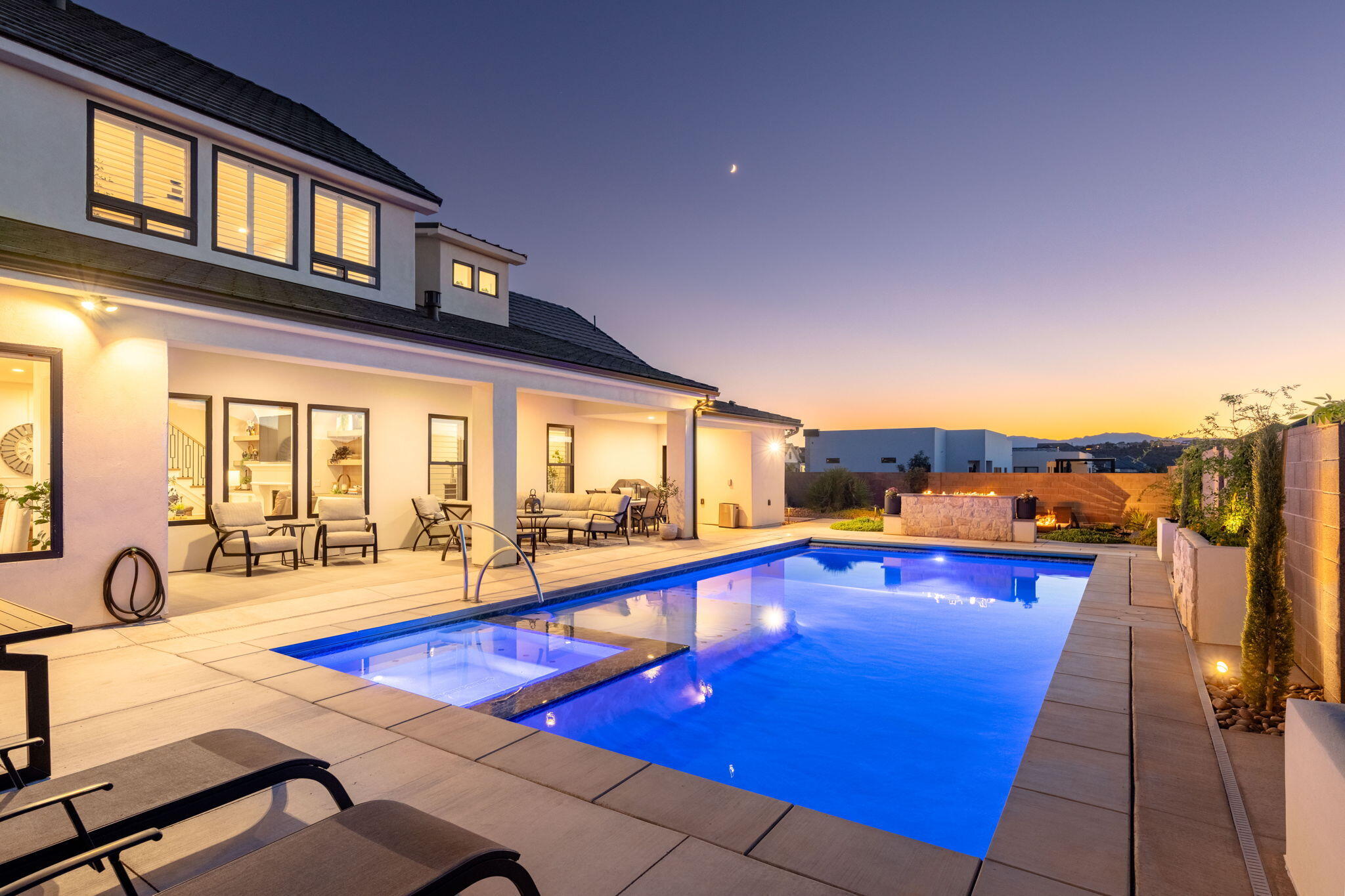 MOORLAND PARK - Residential