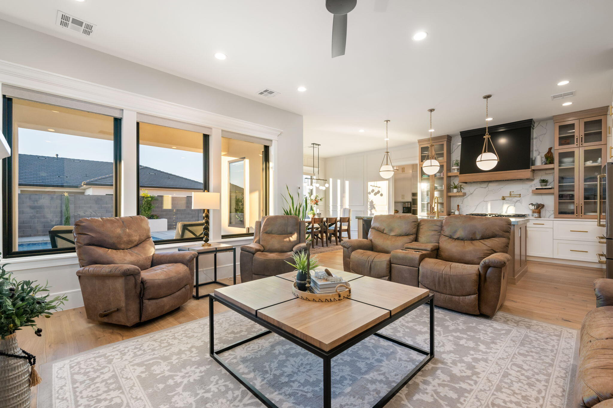 MOORLAND PARK - Residential