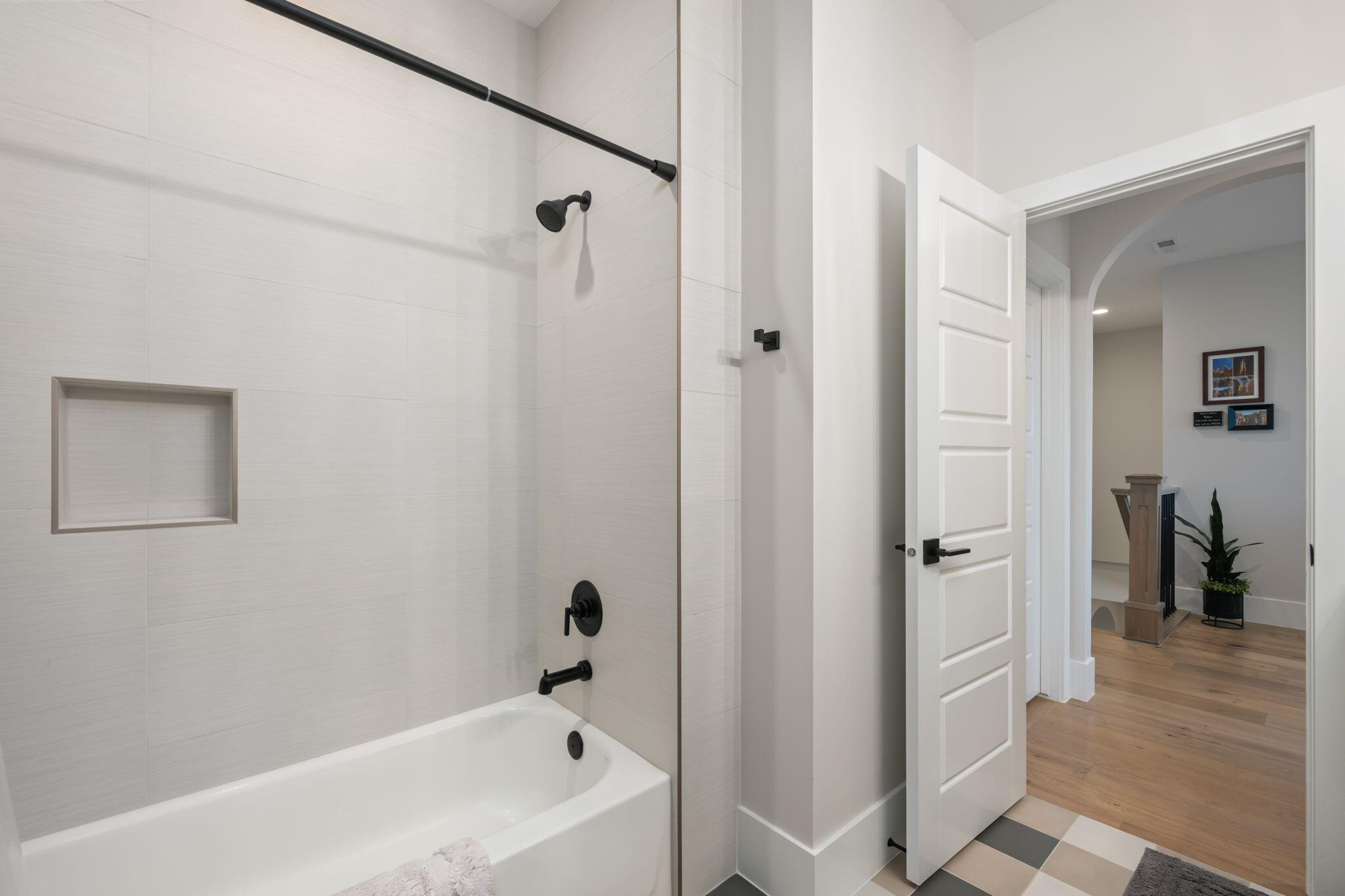 MOORLAND PARK - Residential