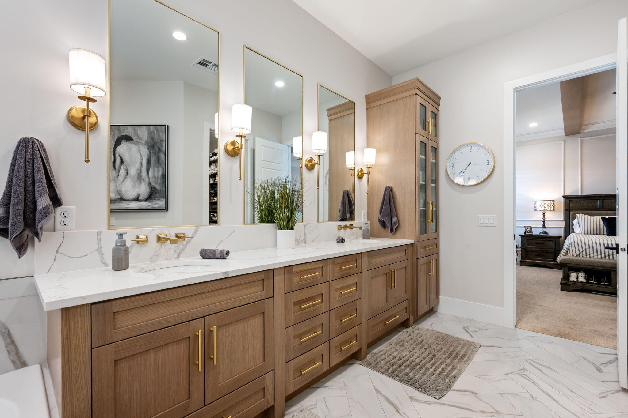 MOORLAND PARK - Residential