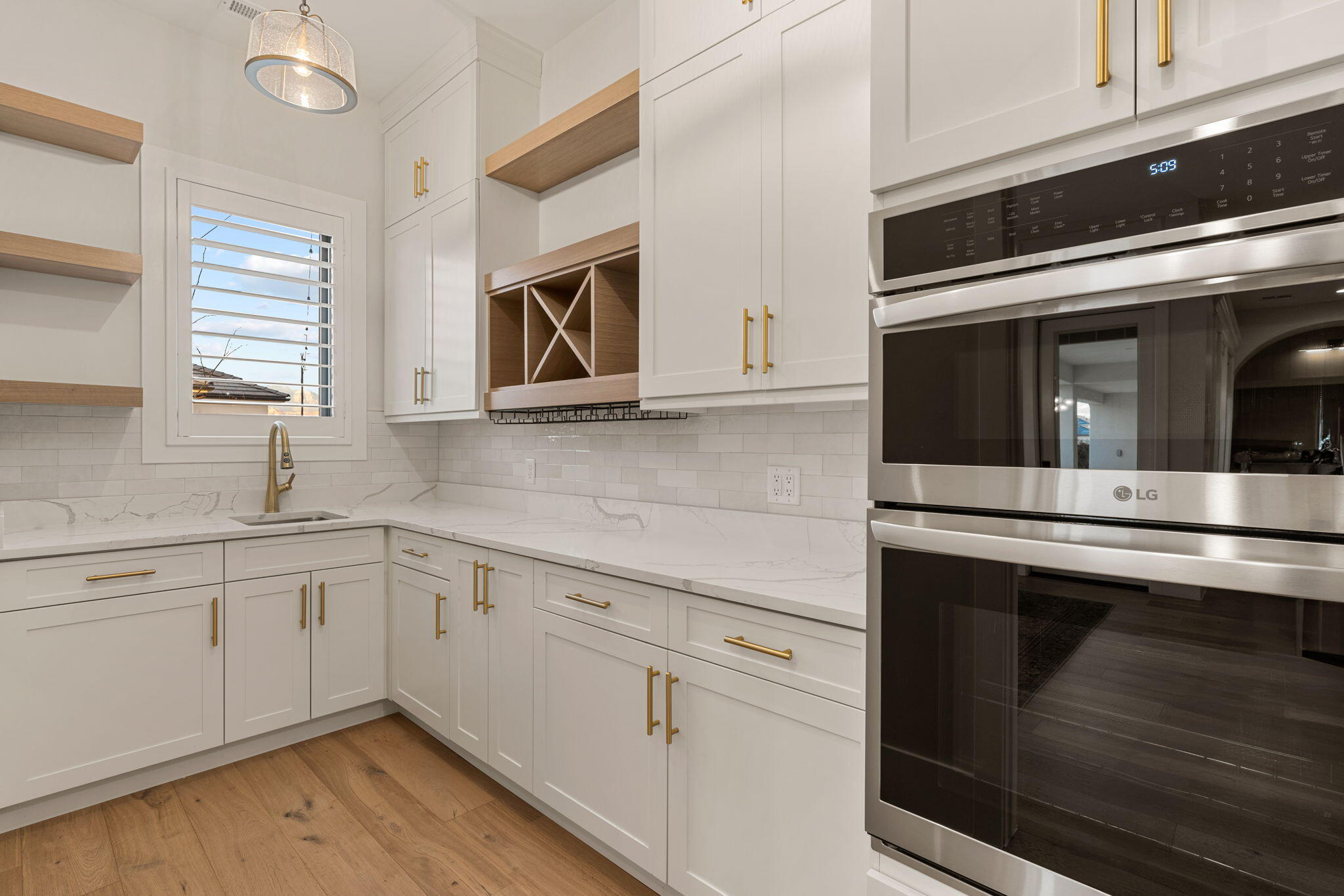 MOORLAND PARK - Residential