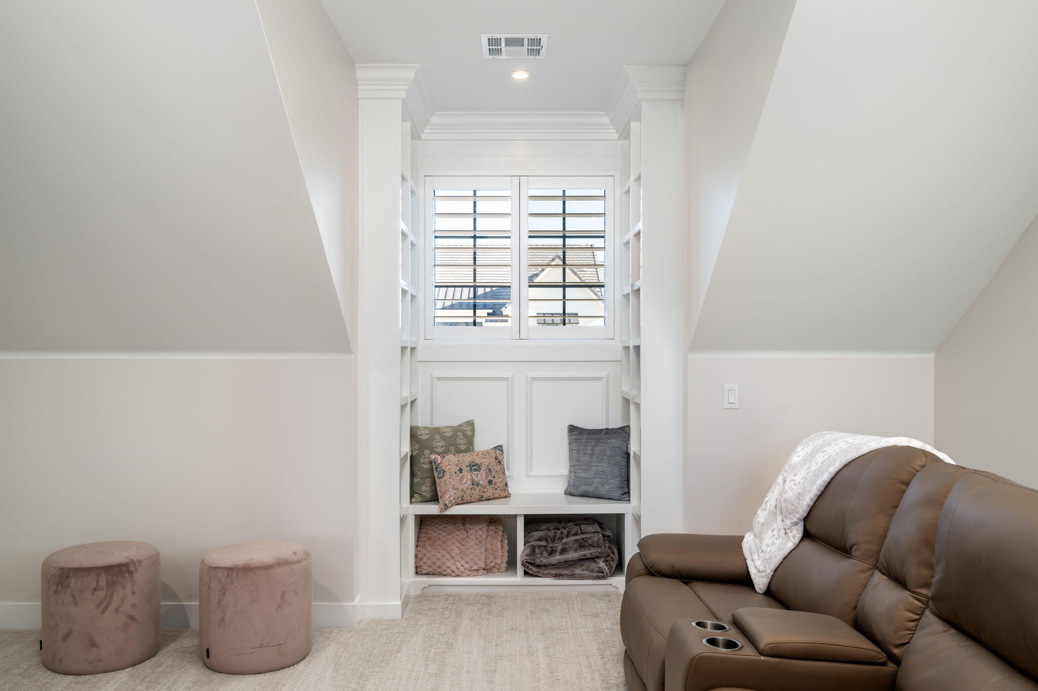 MOORLAND PARK - Residential