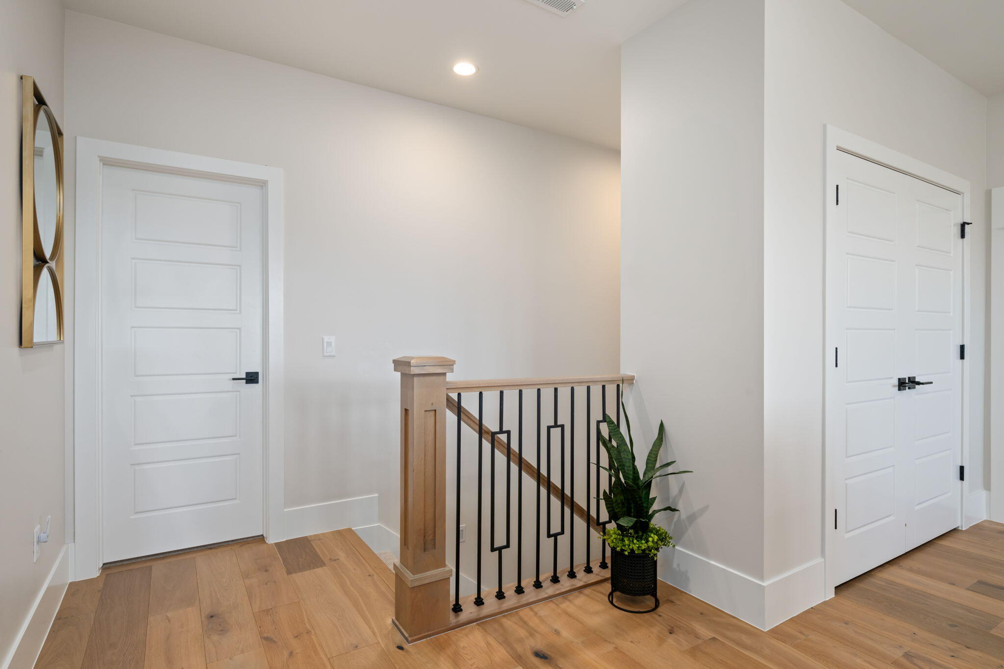 MOORLAND PARK - Residential