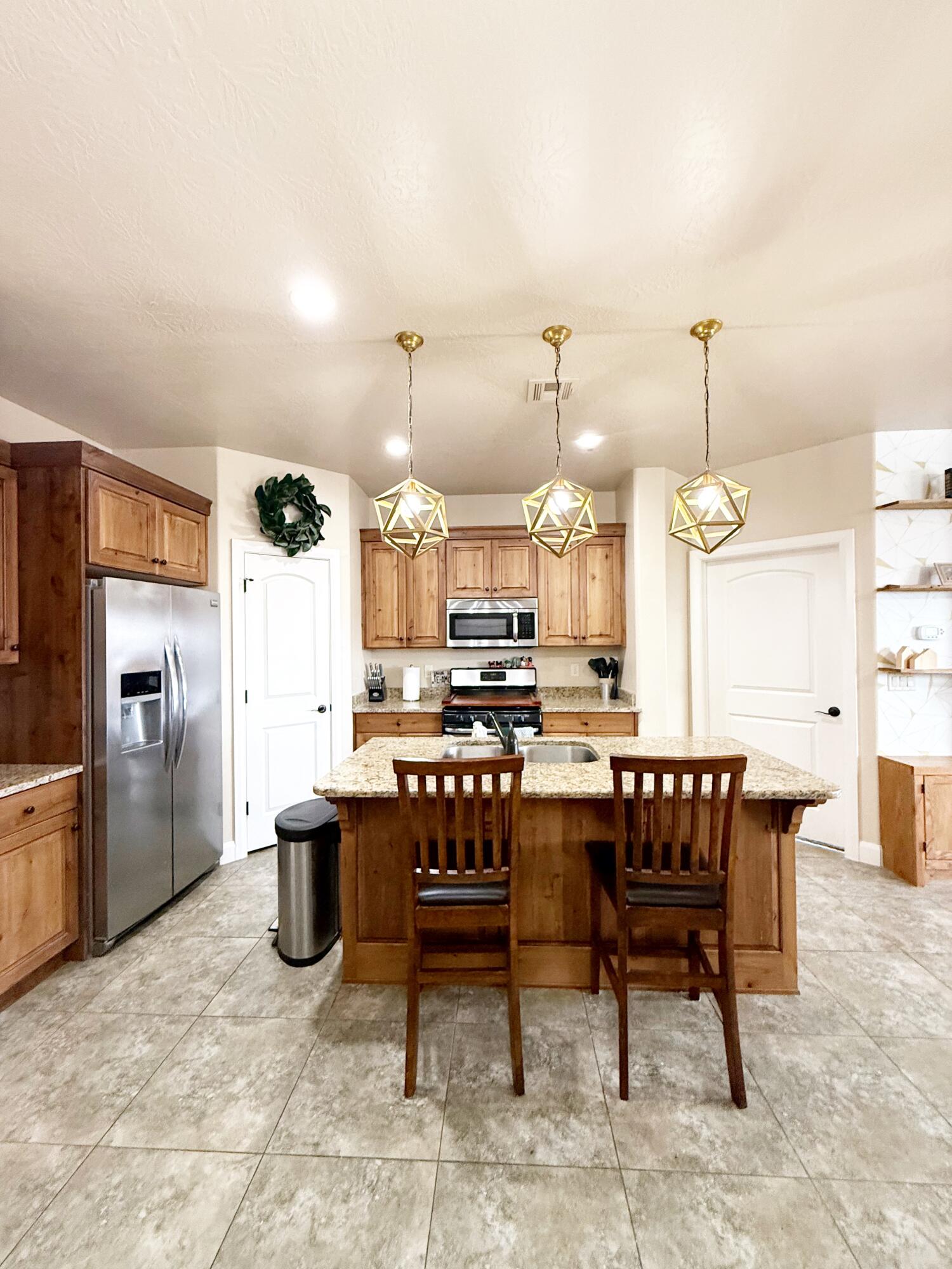 SHADOW RIDGE - Residential