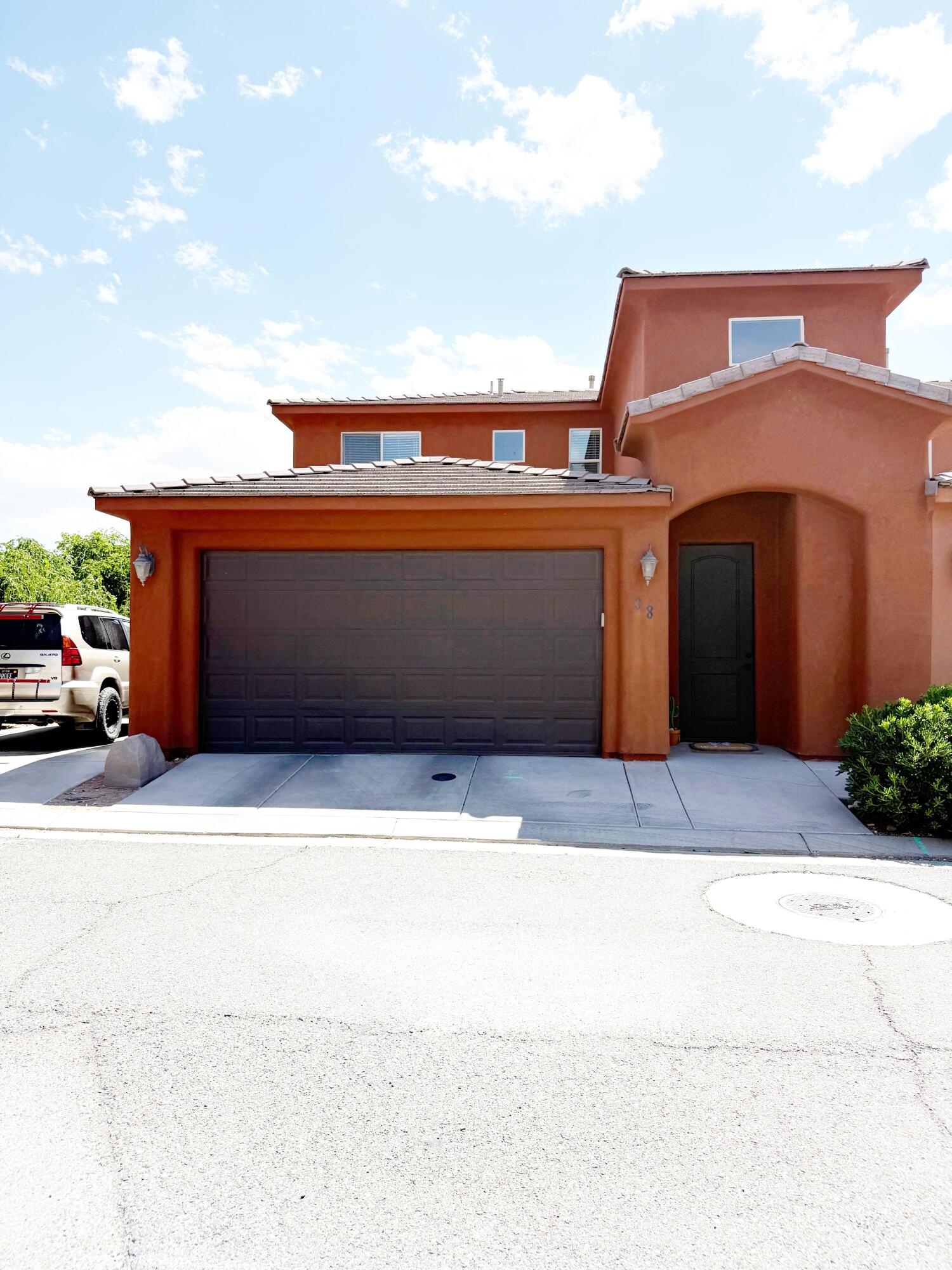 SHADOW RIDGE - Residential