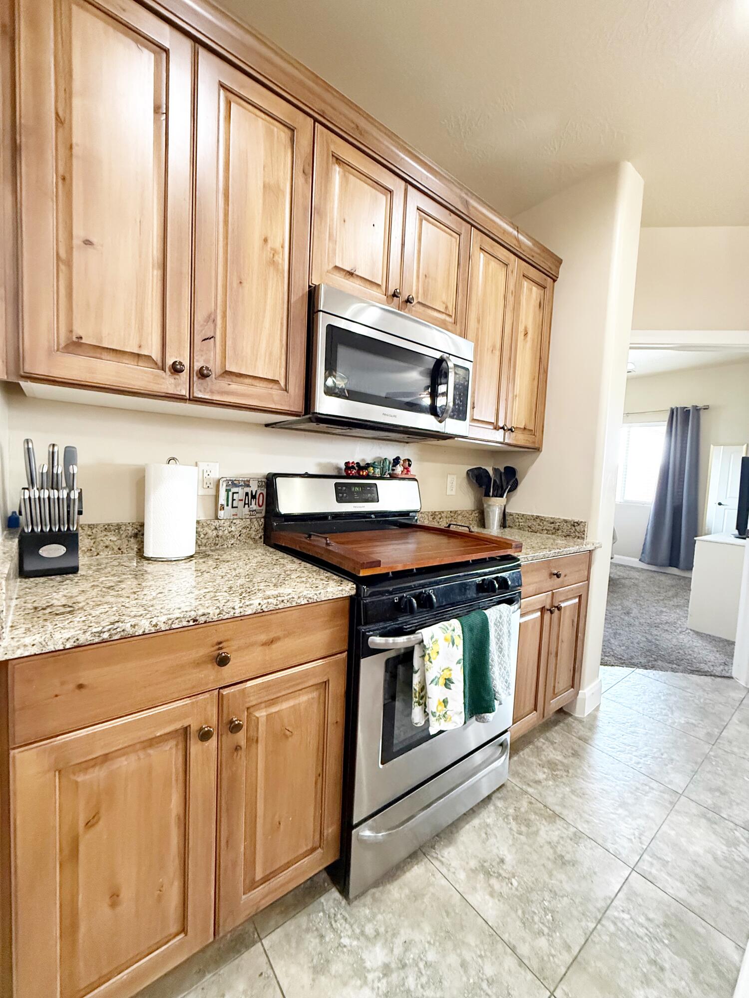 SHADOW RIDGE - Residential