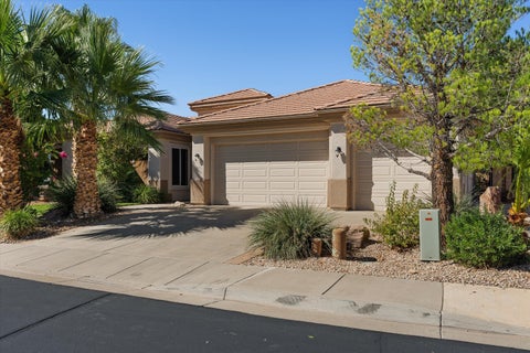 Tiny photo for 4534 Ironwood DR, Saint George, UT 84790 (MLS # 26-276878)
