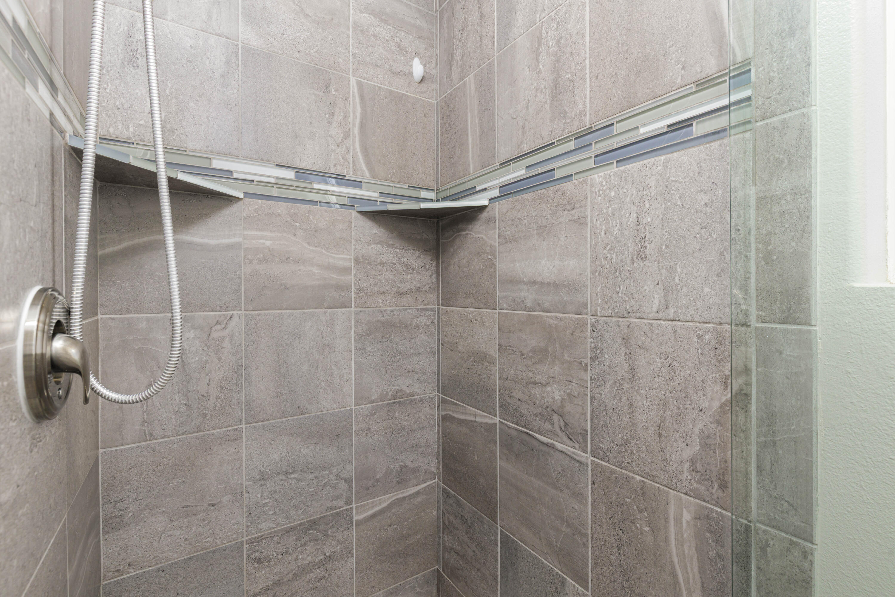 BLOOMINGTON HILLS - Residential