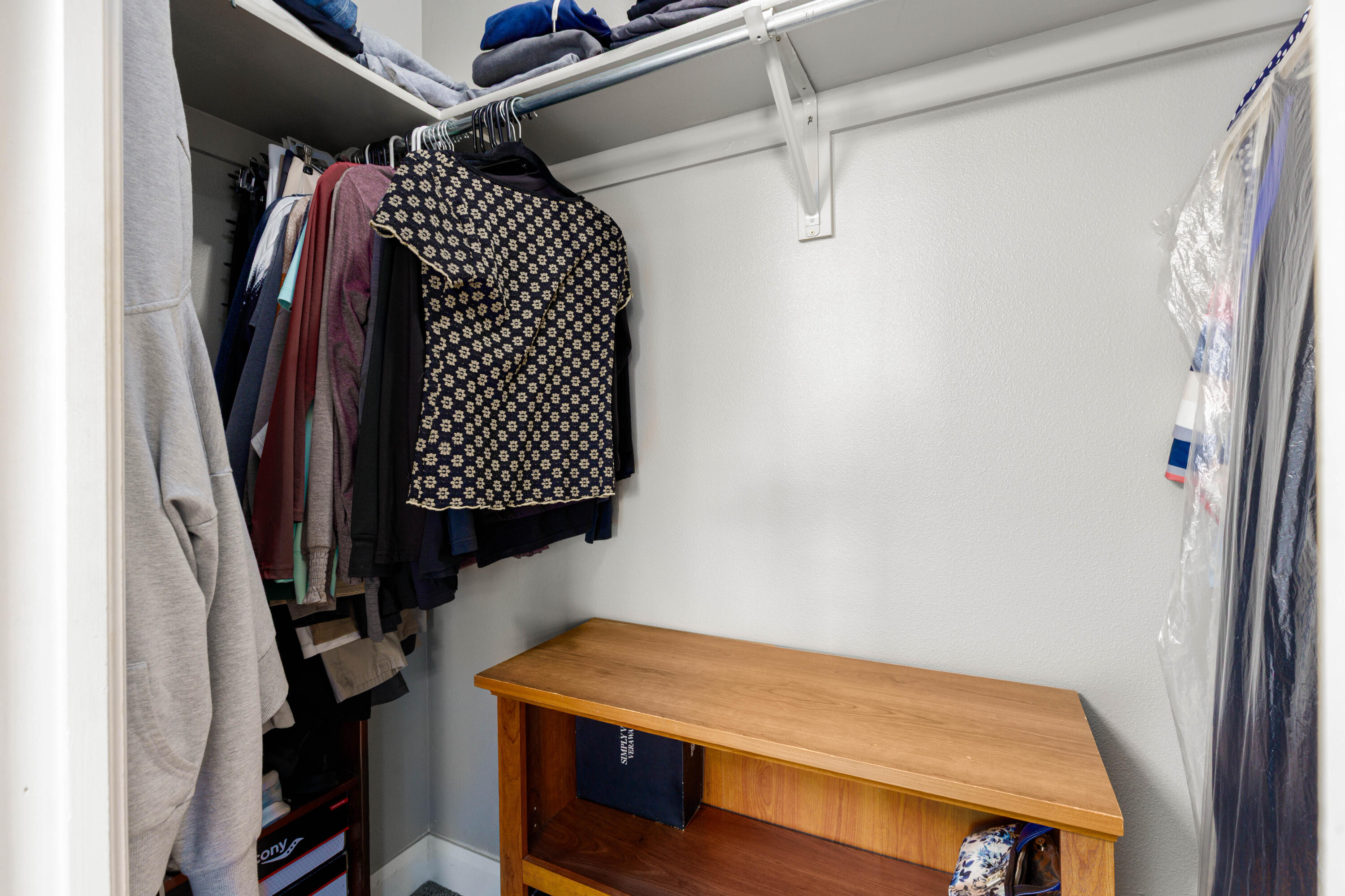 BLOOMINGTON HILLS - Residential