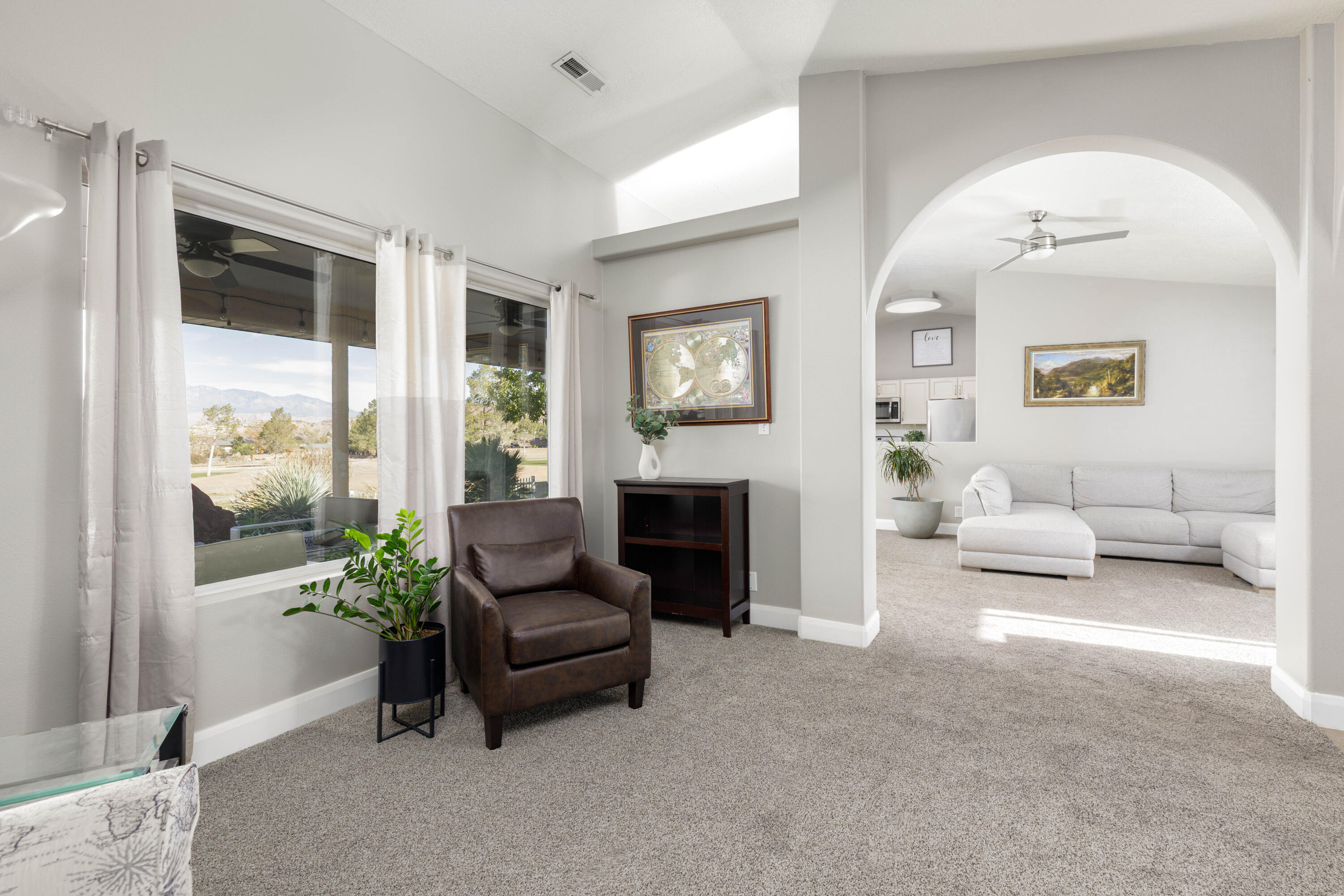 BLOOMINGTON HILLS - Residential