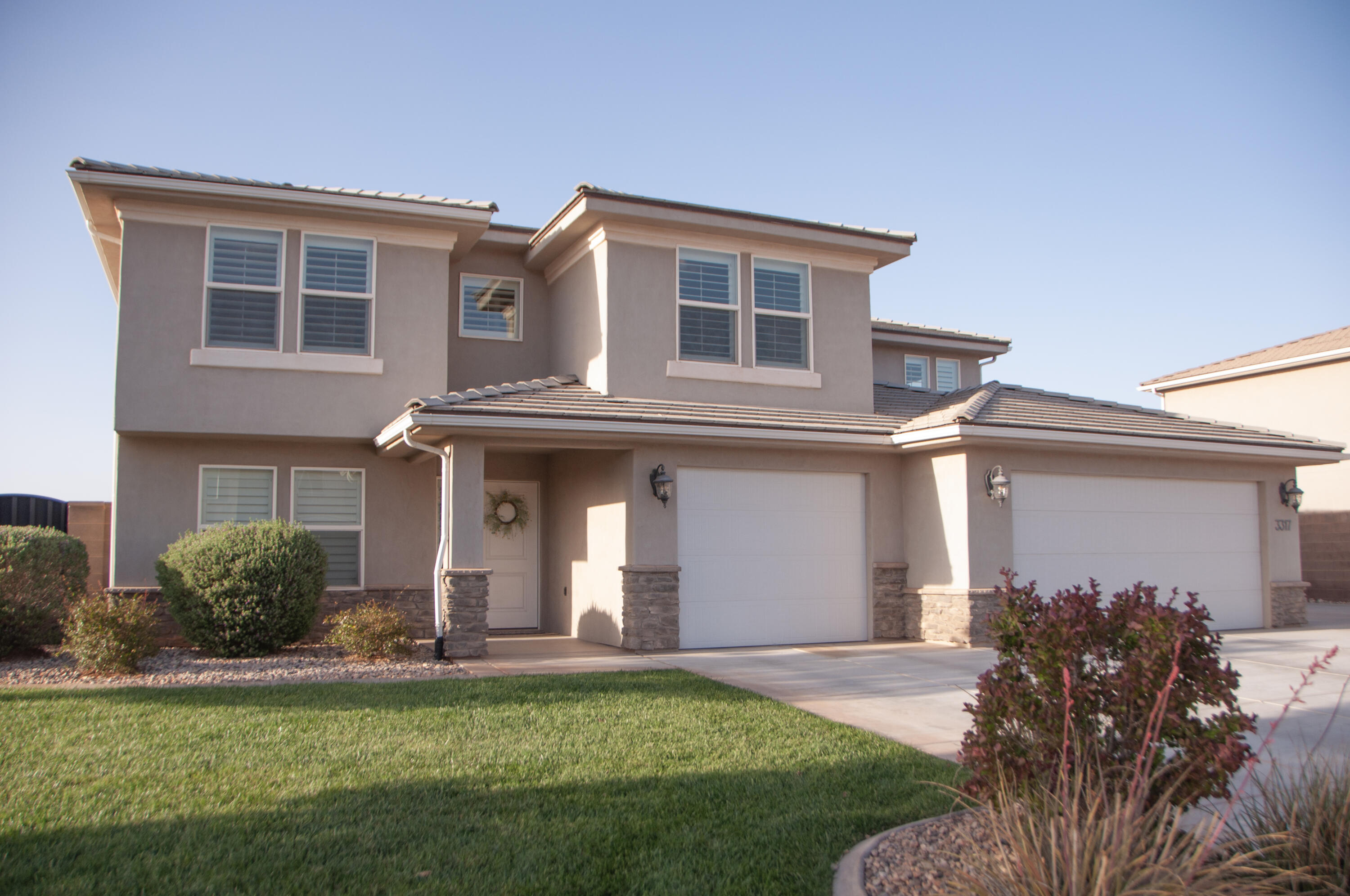 SEQUOIA ESTATES - Residential