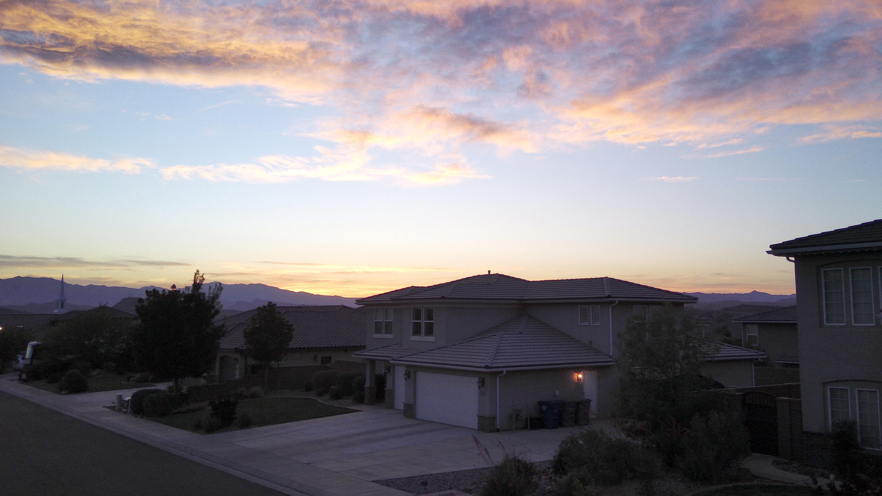 SEQUOIA ESTATES - Residential