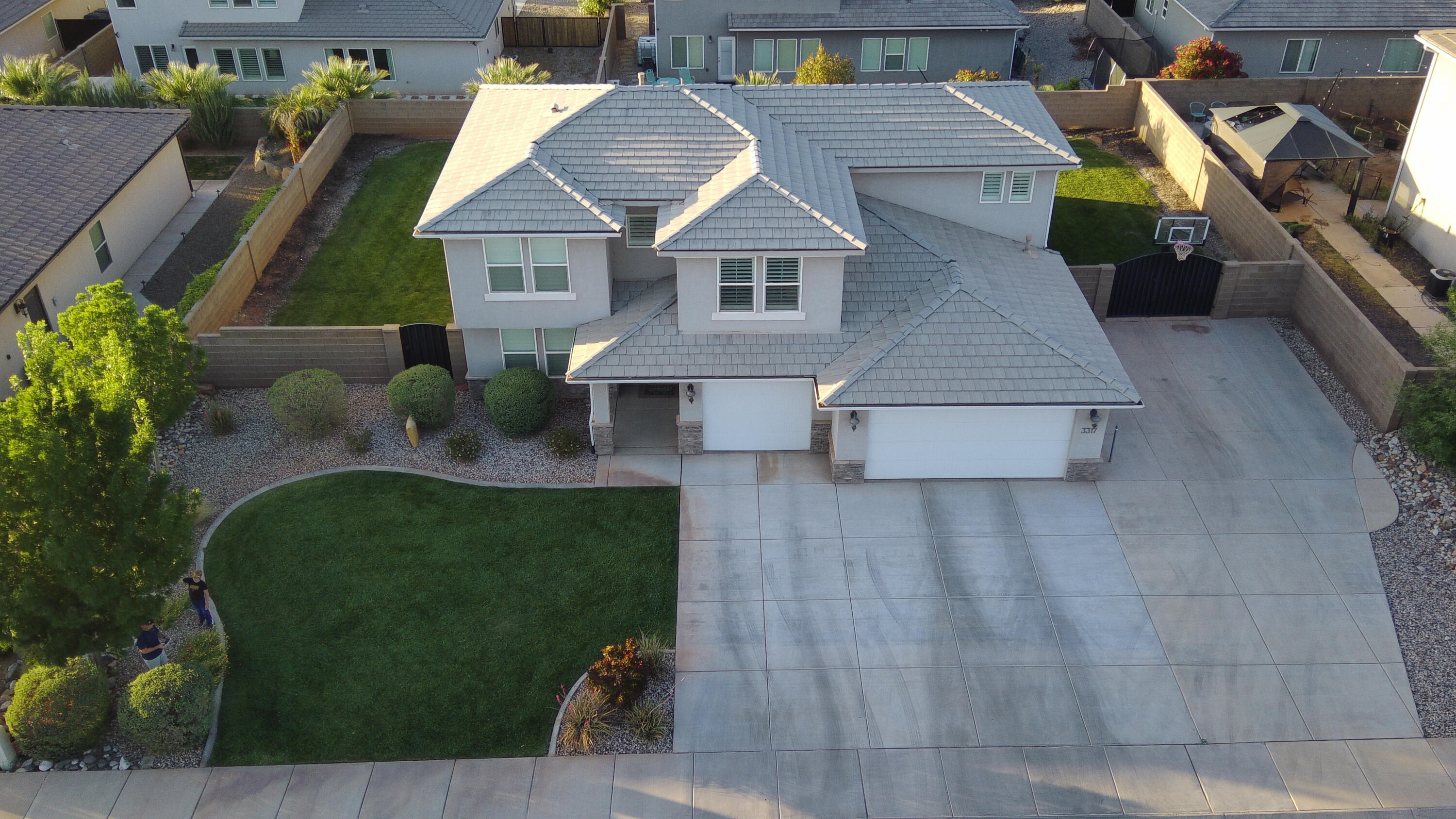 SEQUOIA ESTATES - Residential
