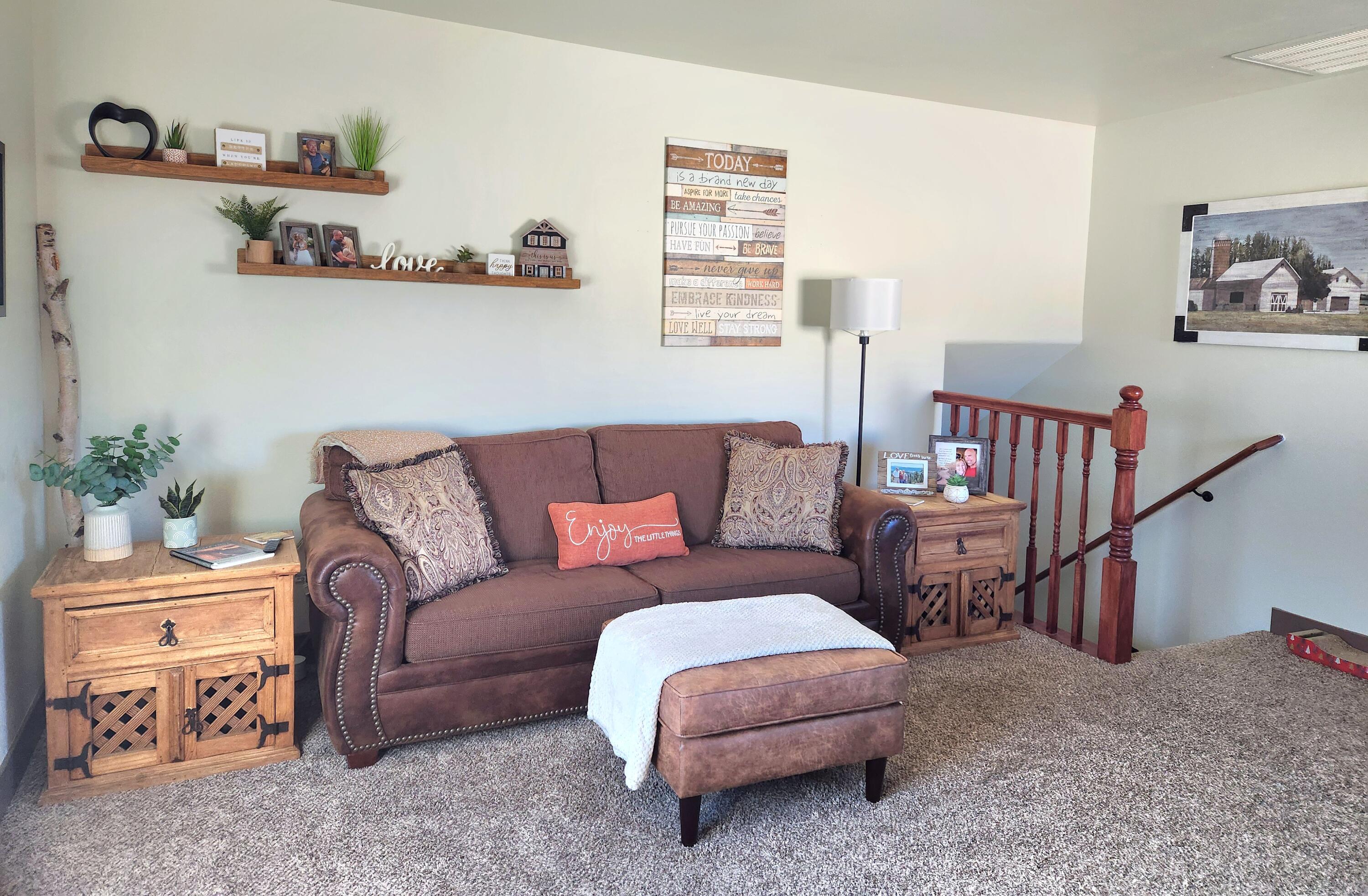 TOQUERVILLE TOWNSITE - Residential