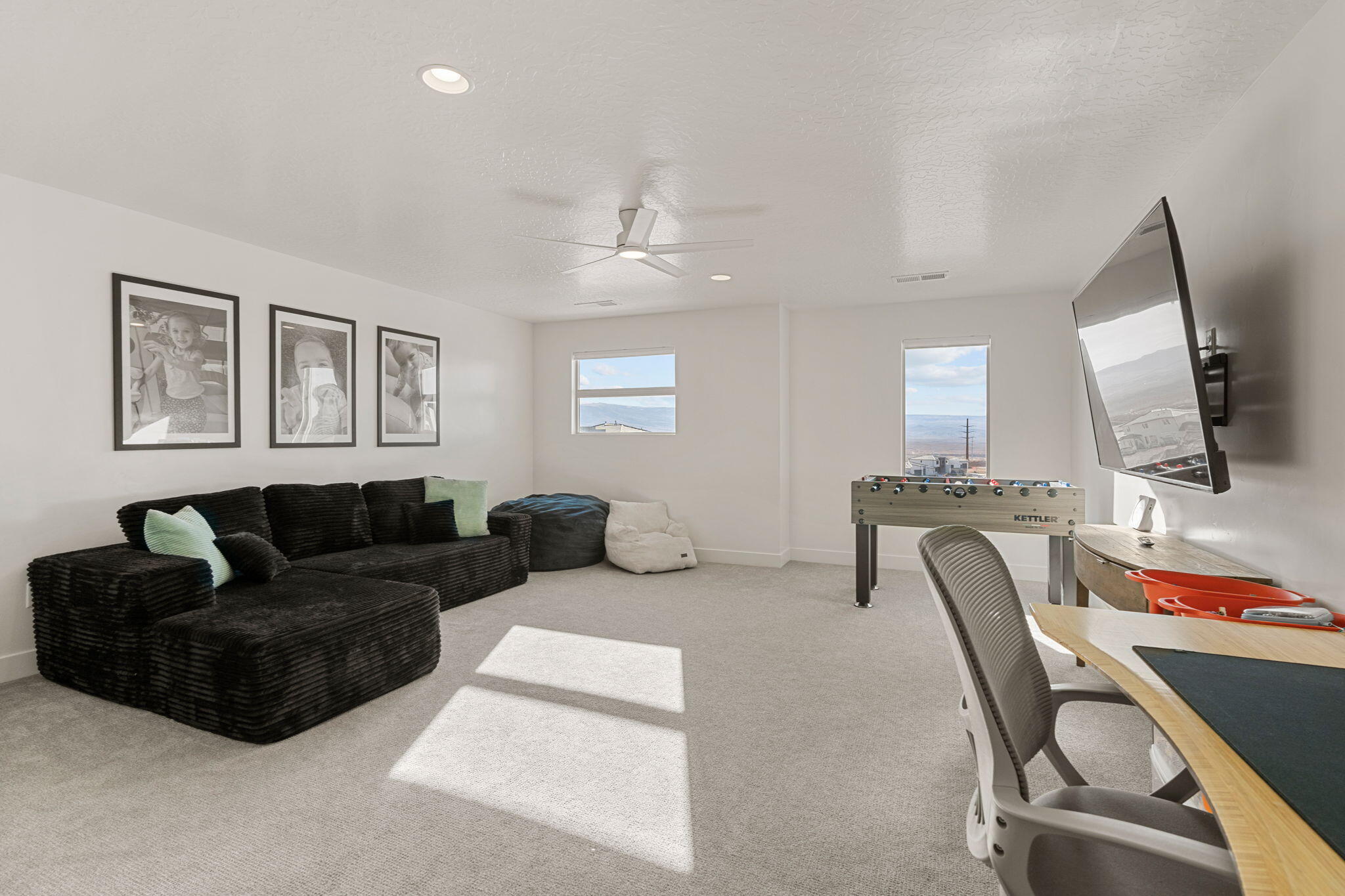 WHITE HILLS SUB - Residential