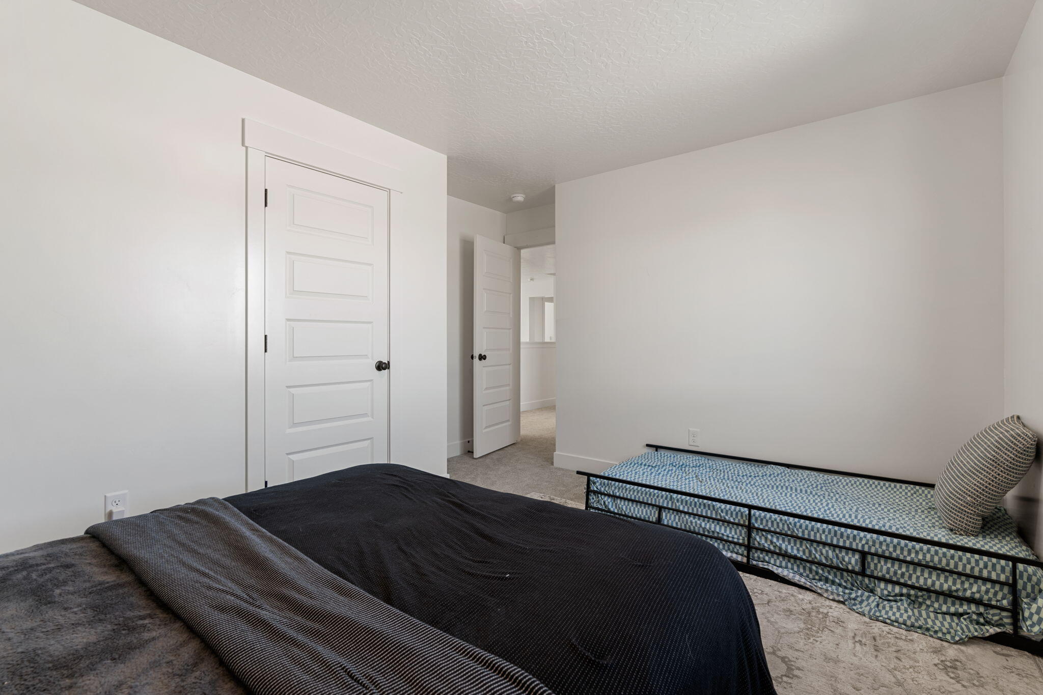 WHITE HILLS SUB - Residential