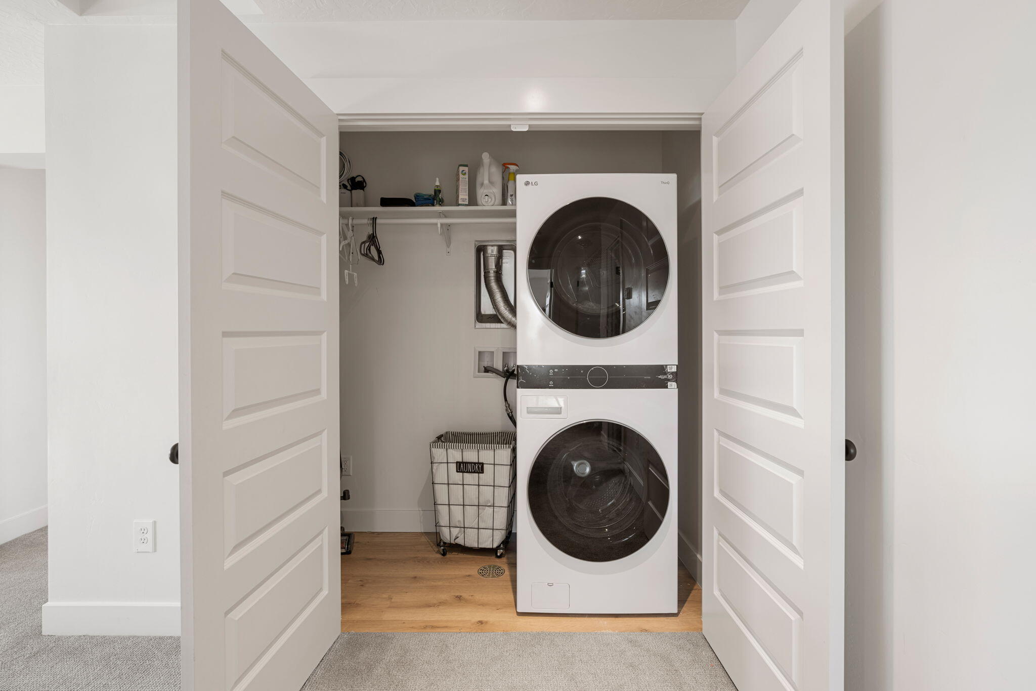 WHITE HILLS SUB - Residential