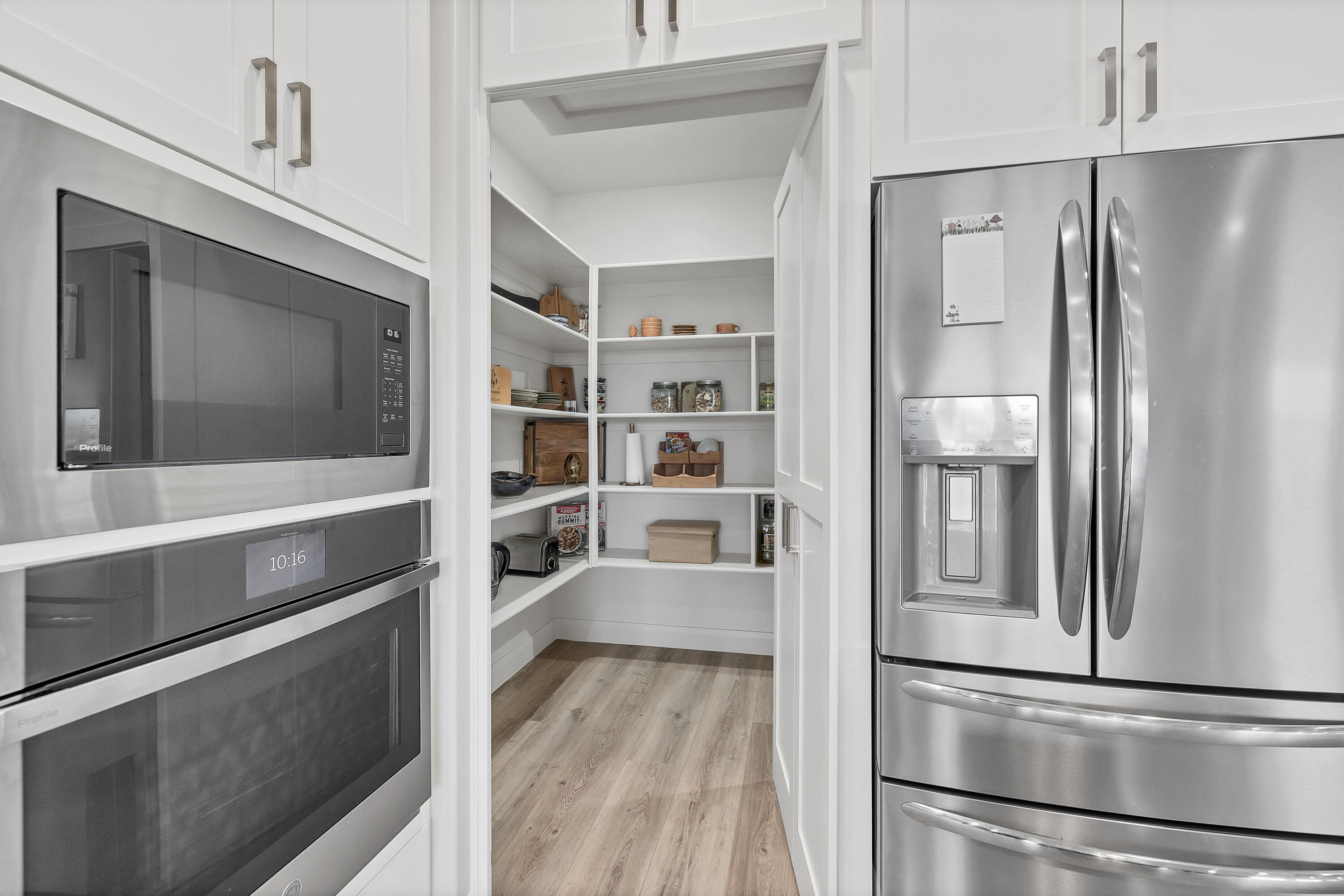 BROOKWOOD - Residential